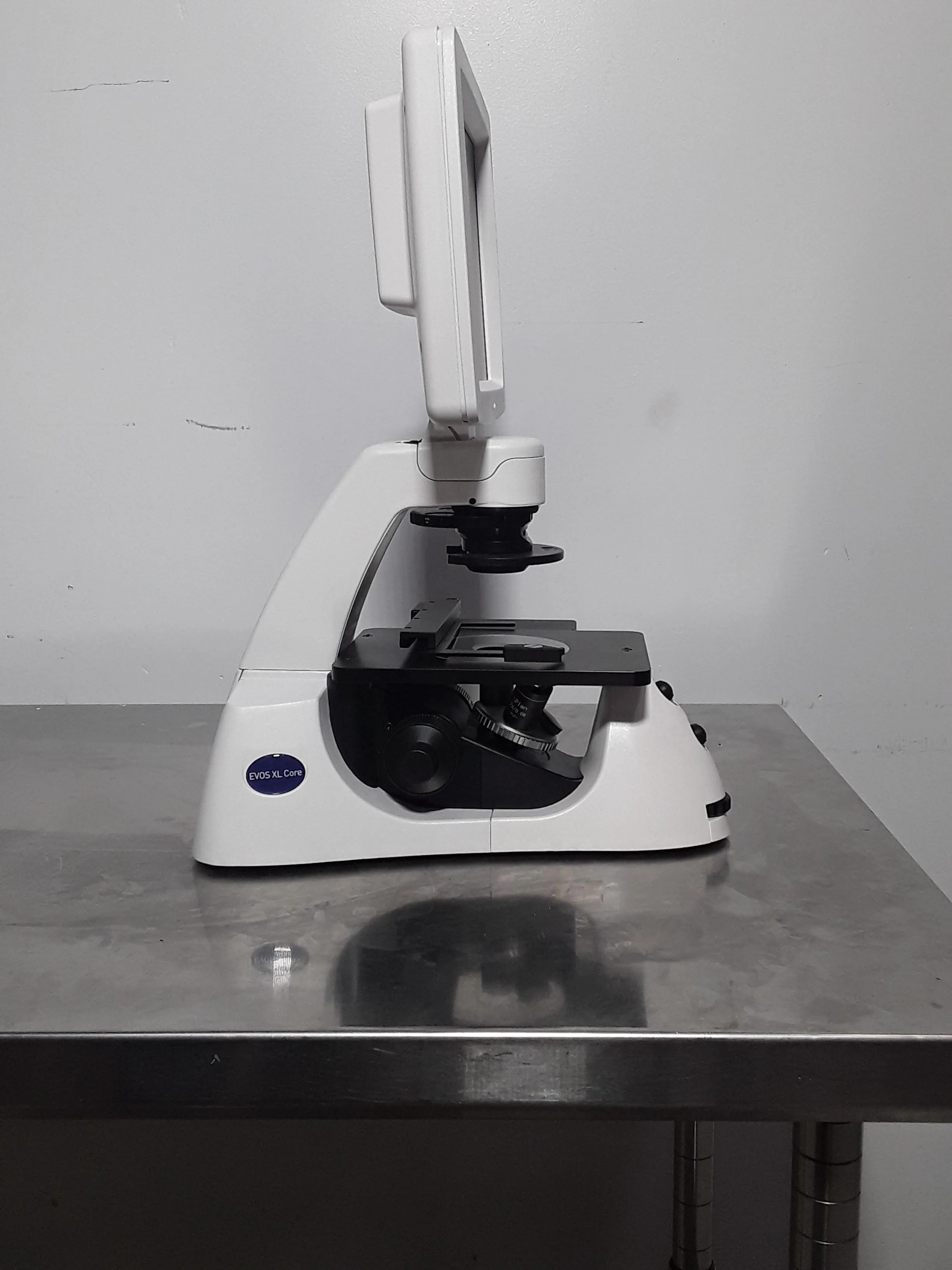 Used Invitrogen EVOS XL Core Imaging System AMEX1000 Microscope / Imager