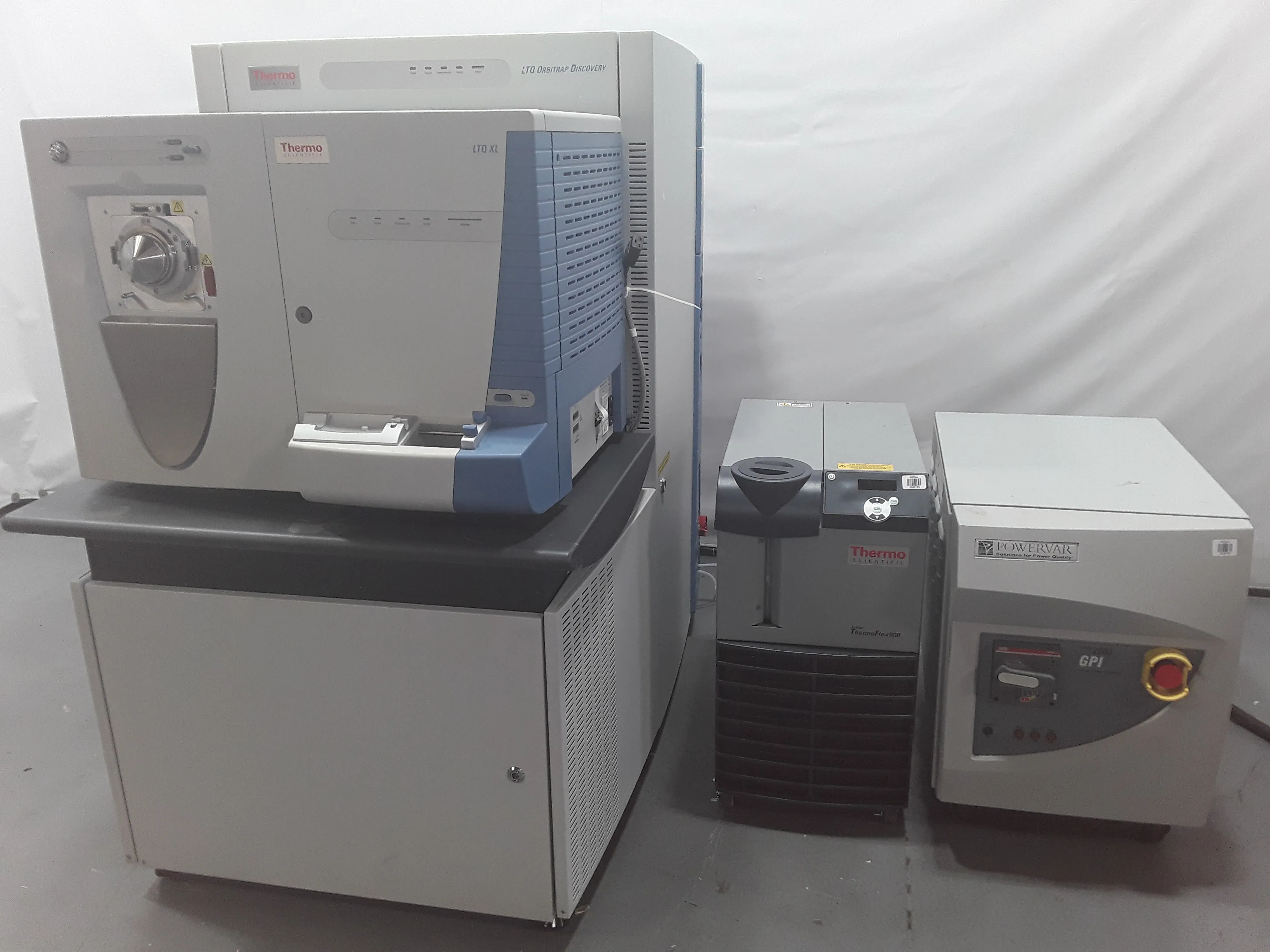 Thermo Scientist LTQ Orbitrap Discovery & LTQ XL Mass Spectrometer