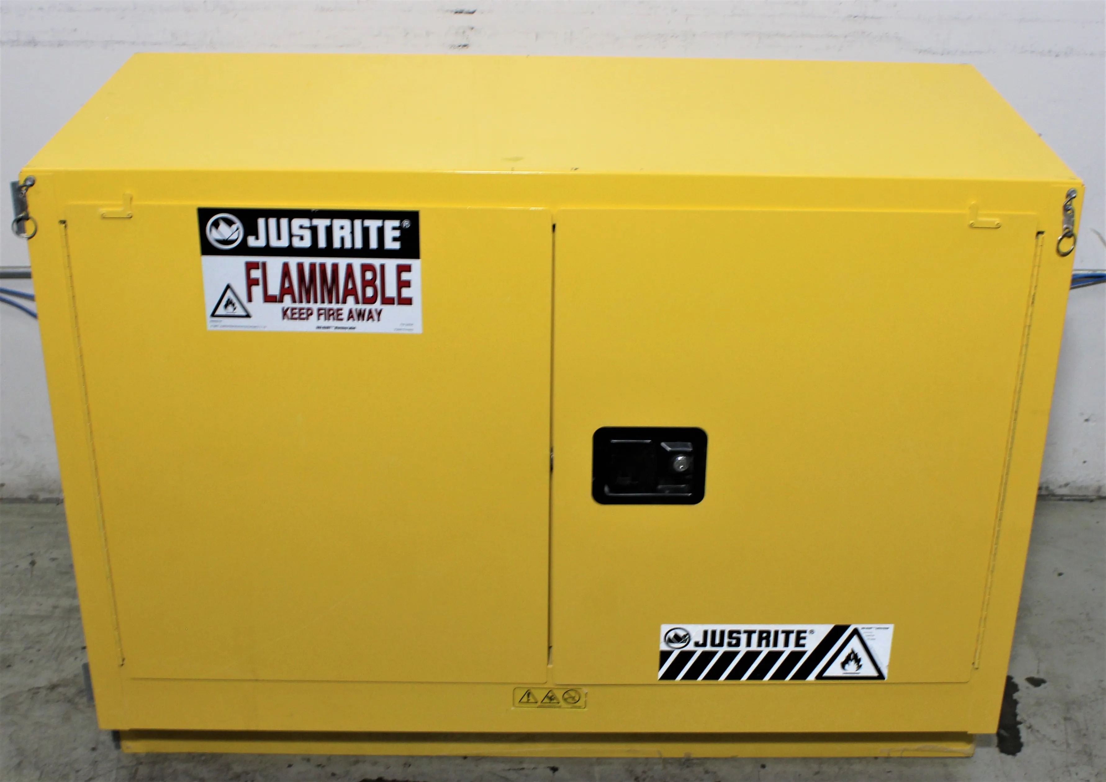 Justrite 884820 Flammable Cabinet