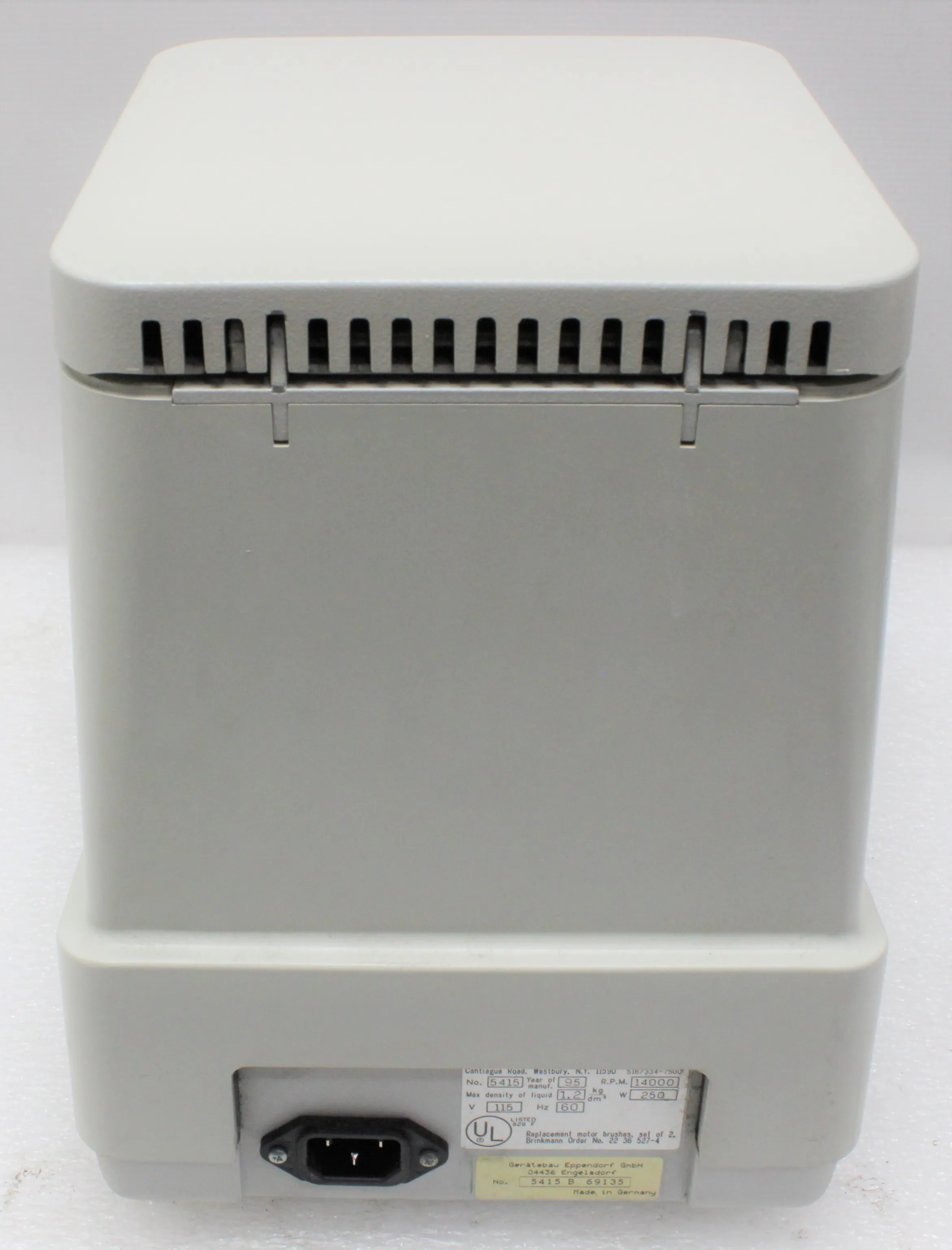 Eppendorf 5415C Tabletop Microfuge with Analog Control