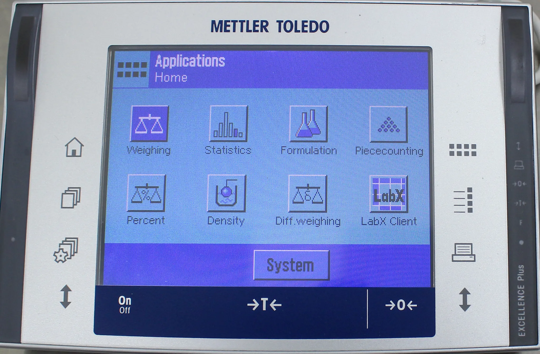 Mettler Toledo XP105DR Analytical Balance Scale