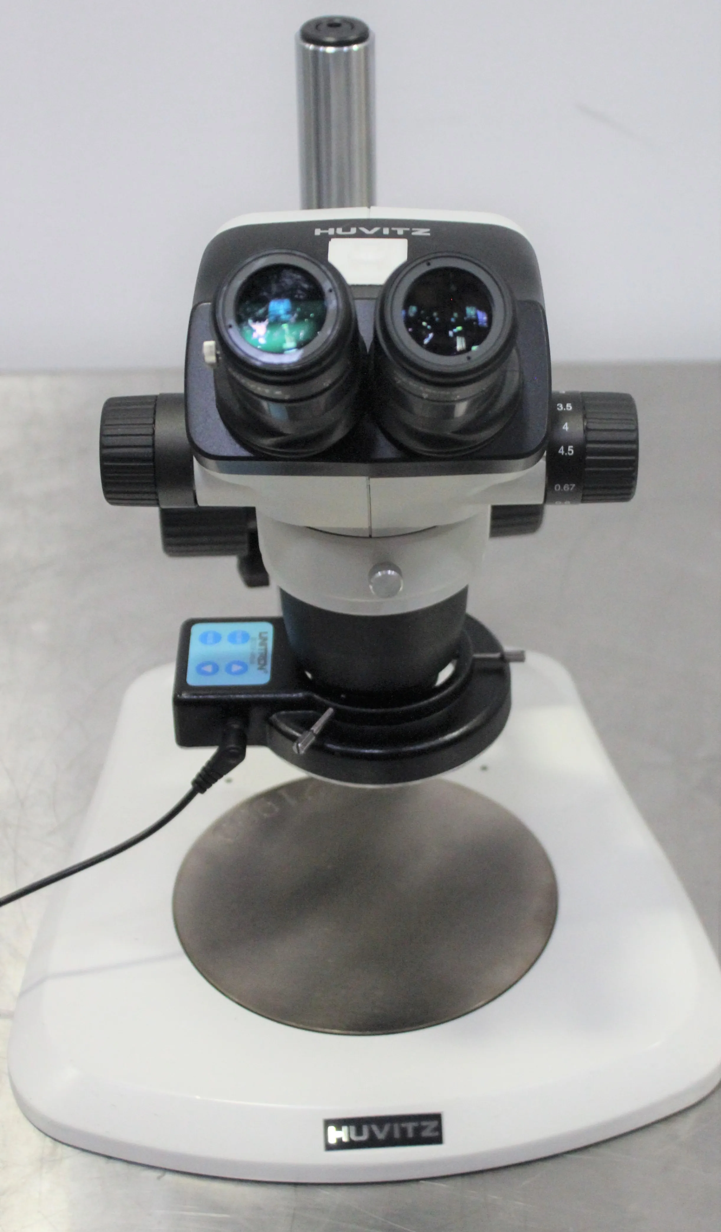 Huvitz HSZ-654 Greenough Stereo Microscope