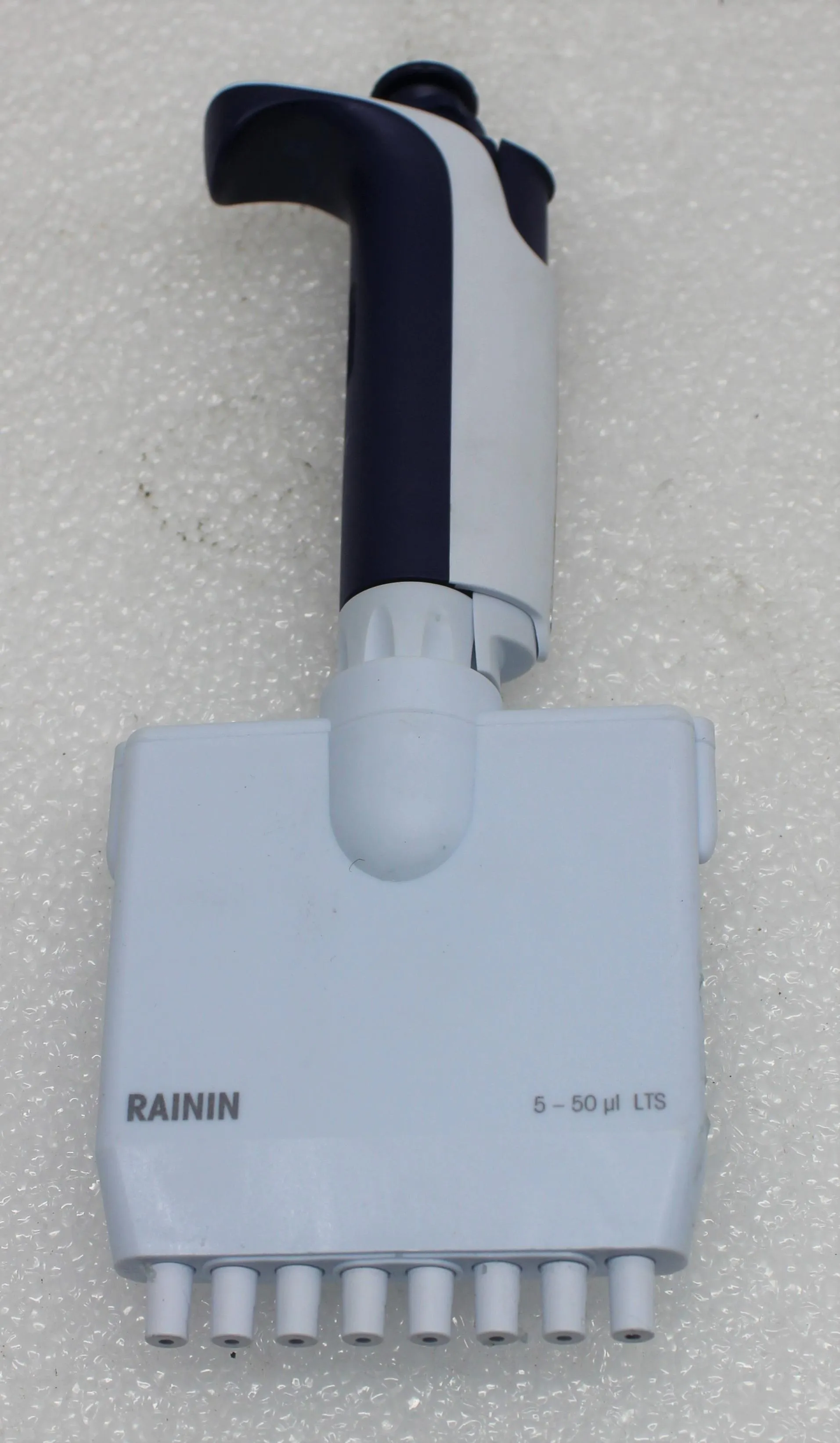 Rainin XLS L-50 8-Channel Pipettor with Volume Range 5-50 L