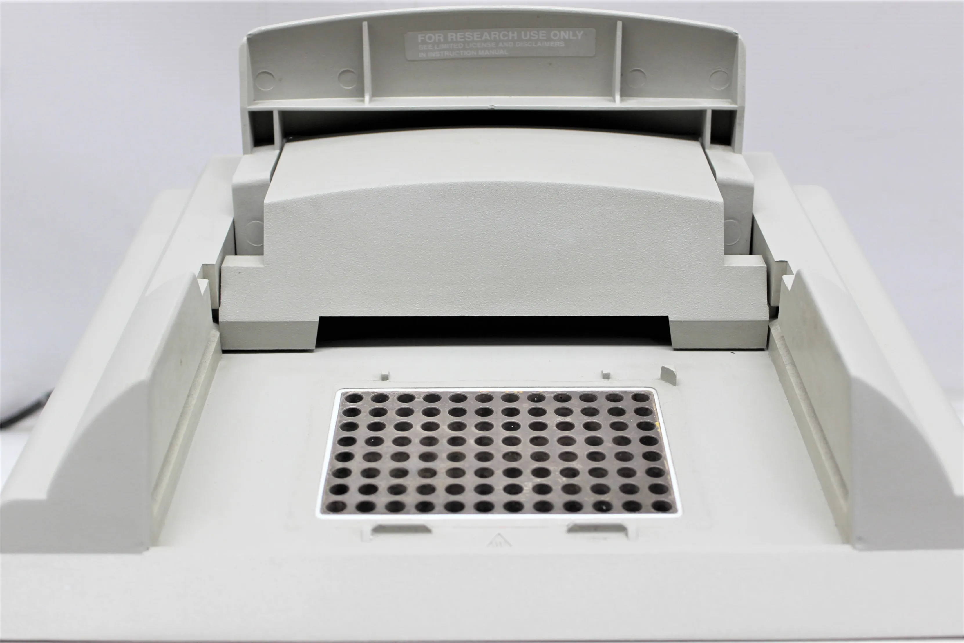 Applied Biosystems GeneAmp PCR System 9700