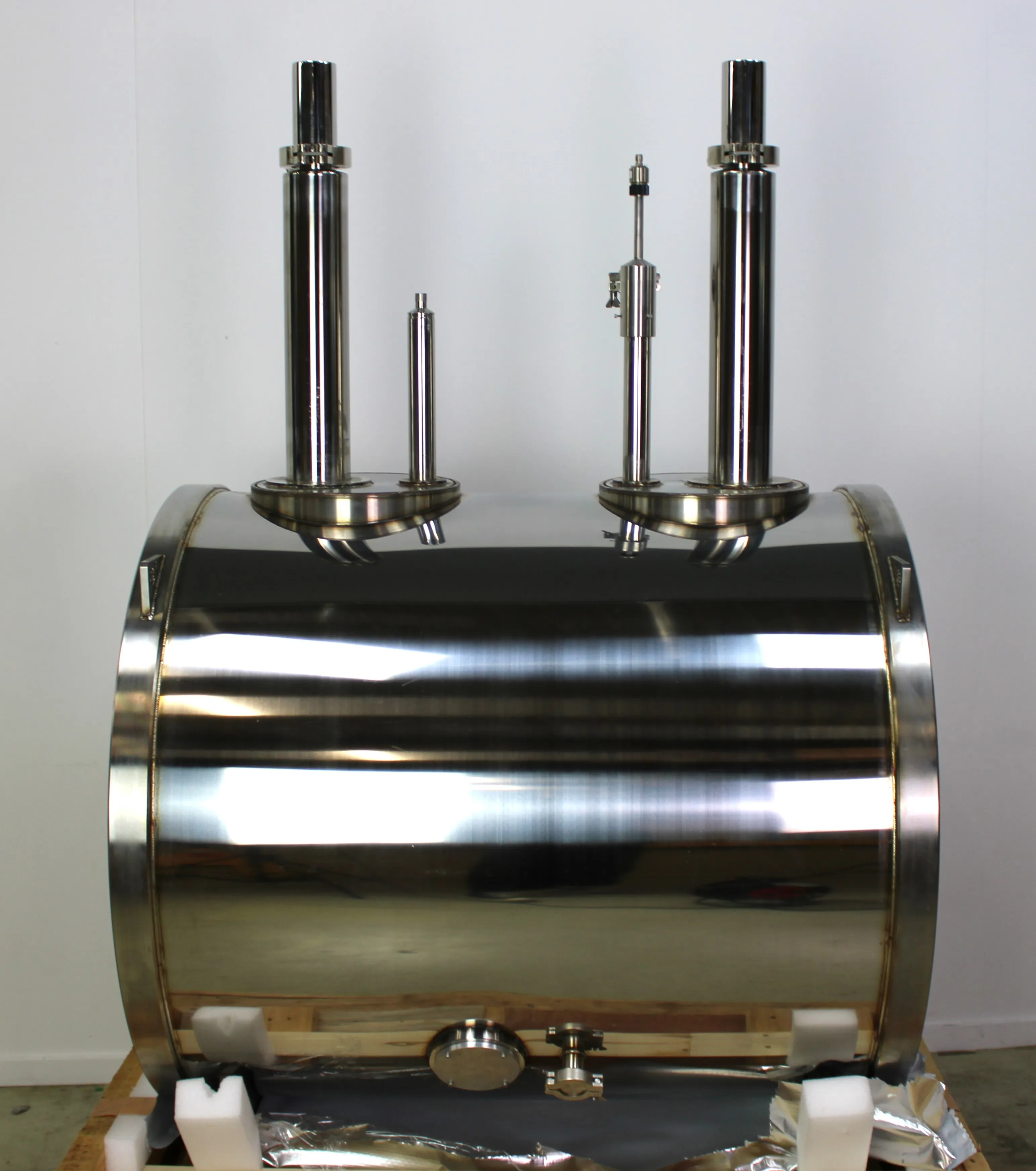 JASTEC Superconducting Magnet JMTB-7.0 T/96/SS