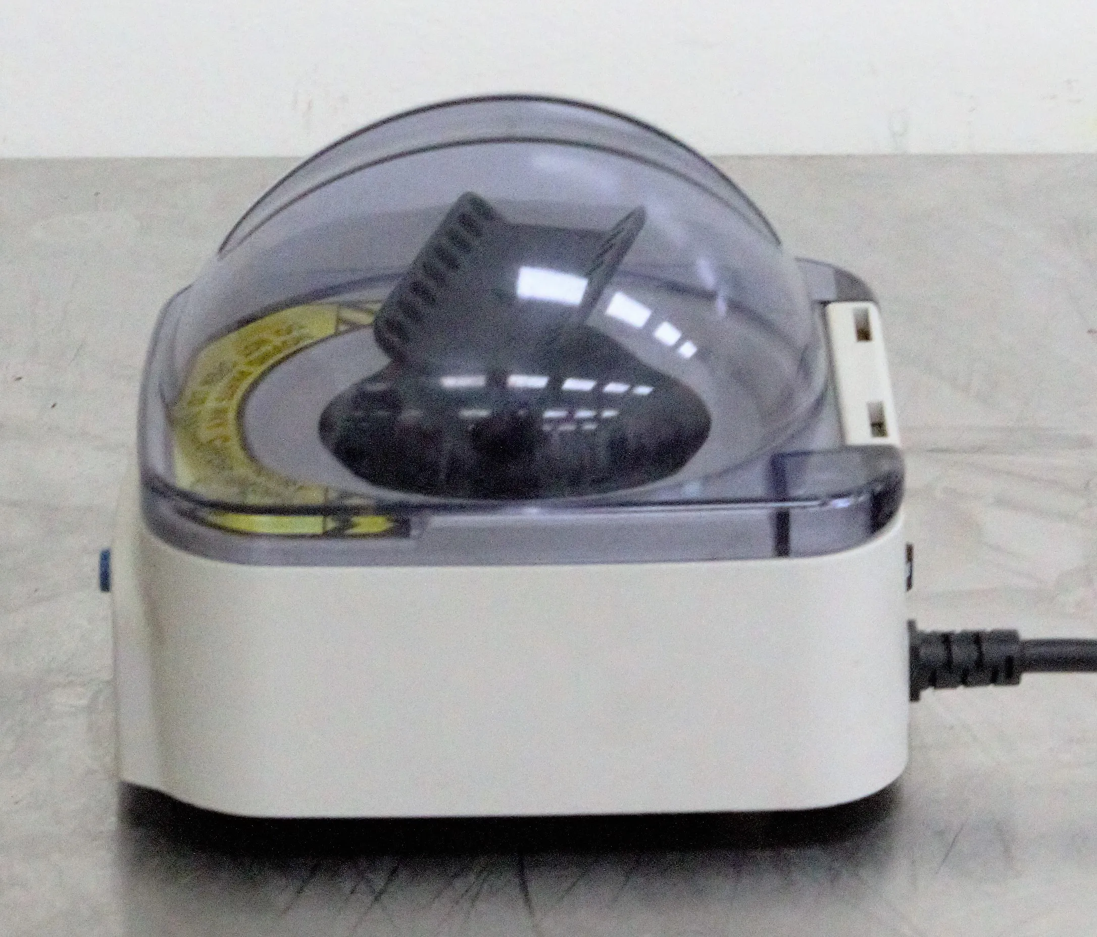 VWR Galaxy Mini Microcentrifuge C1213