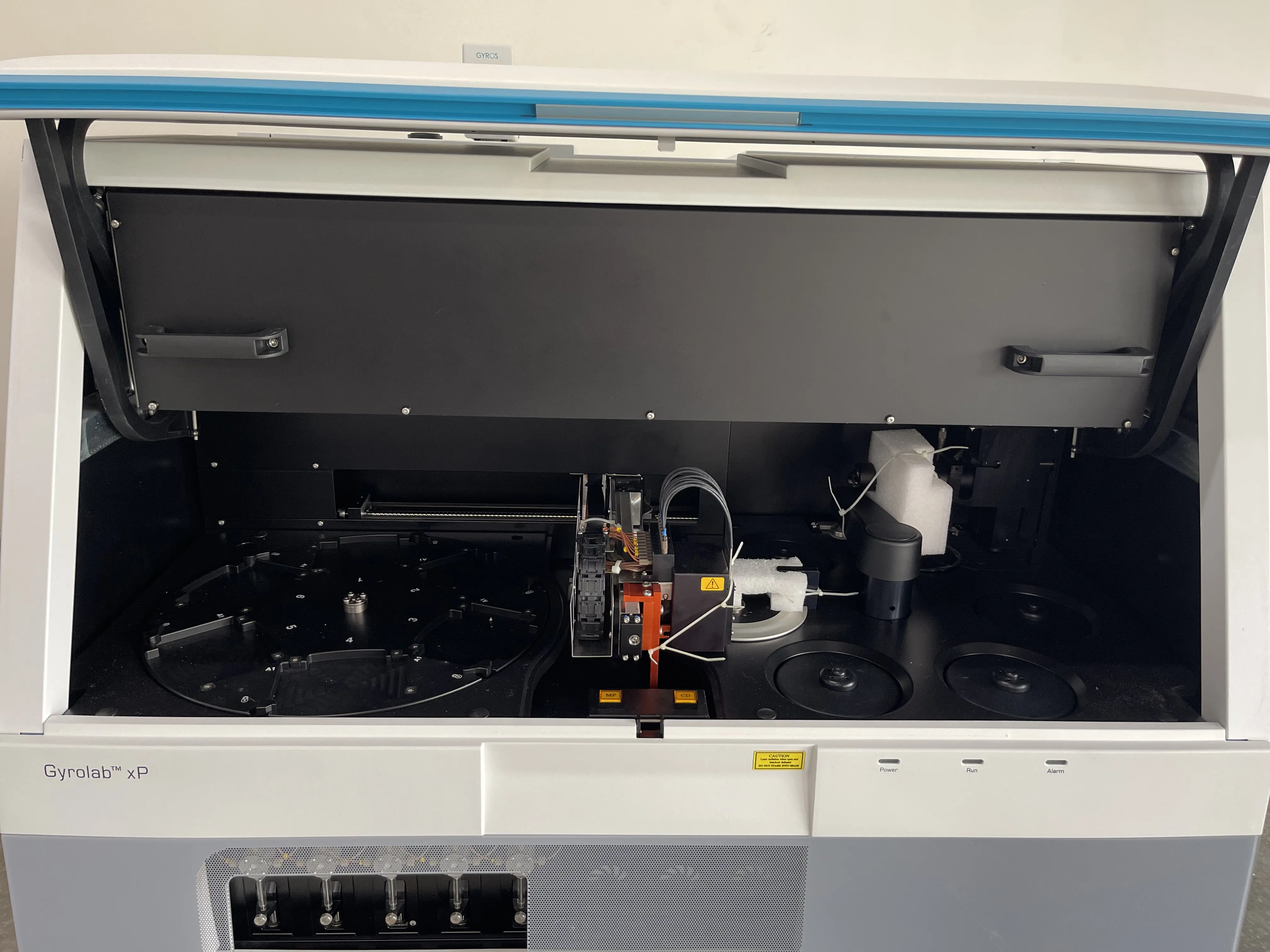 Gyrolab xP GW10120 Immunoassay Analyzer