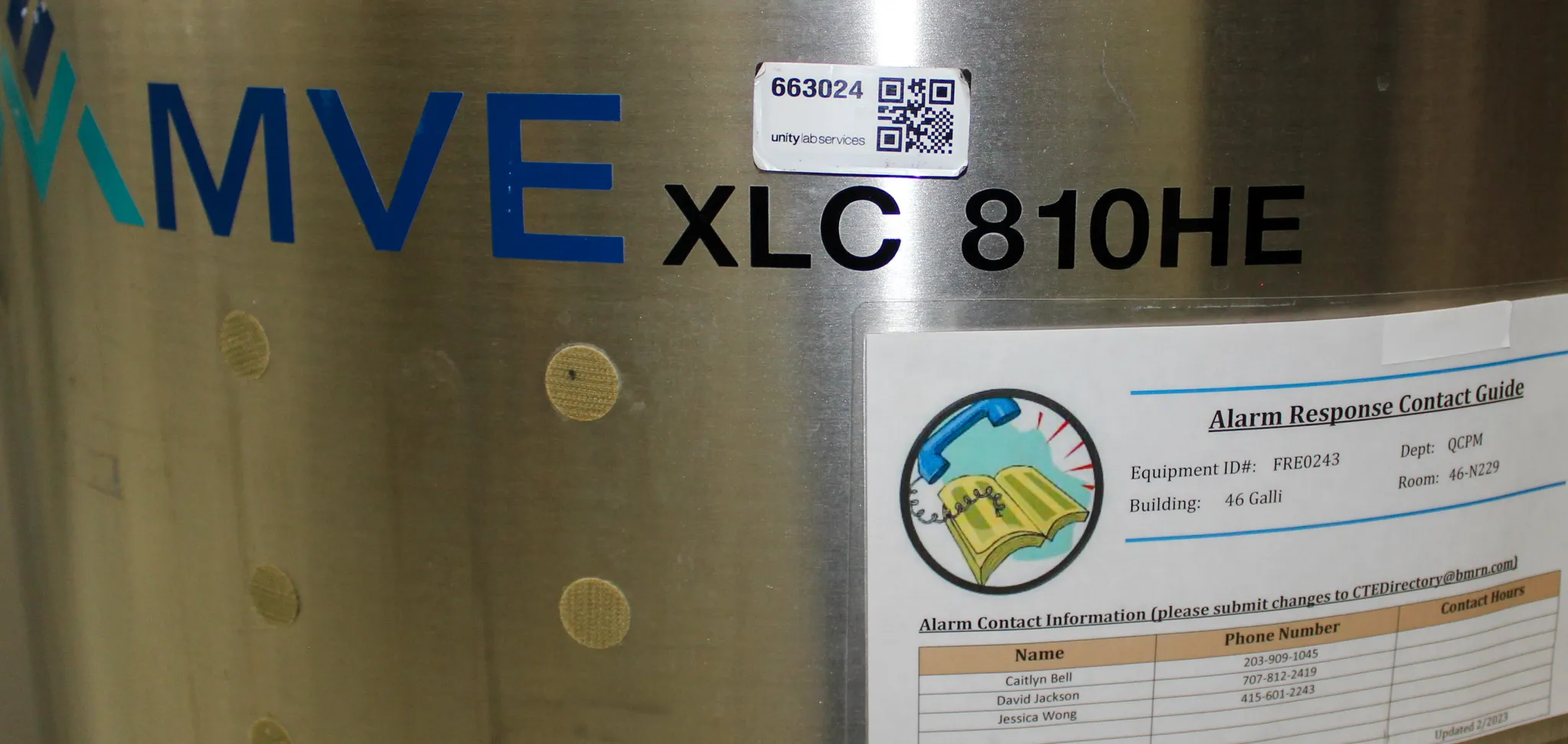 MVE XLC 810HE Cryogenics Liquid Nitrogen Storage System with TEC 3000