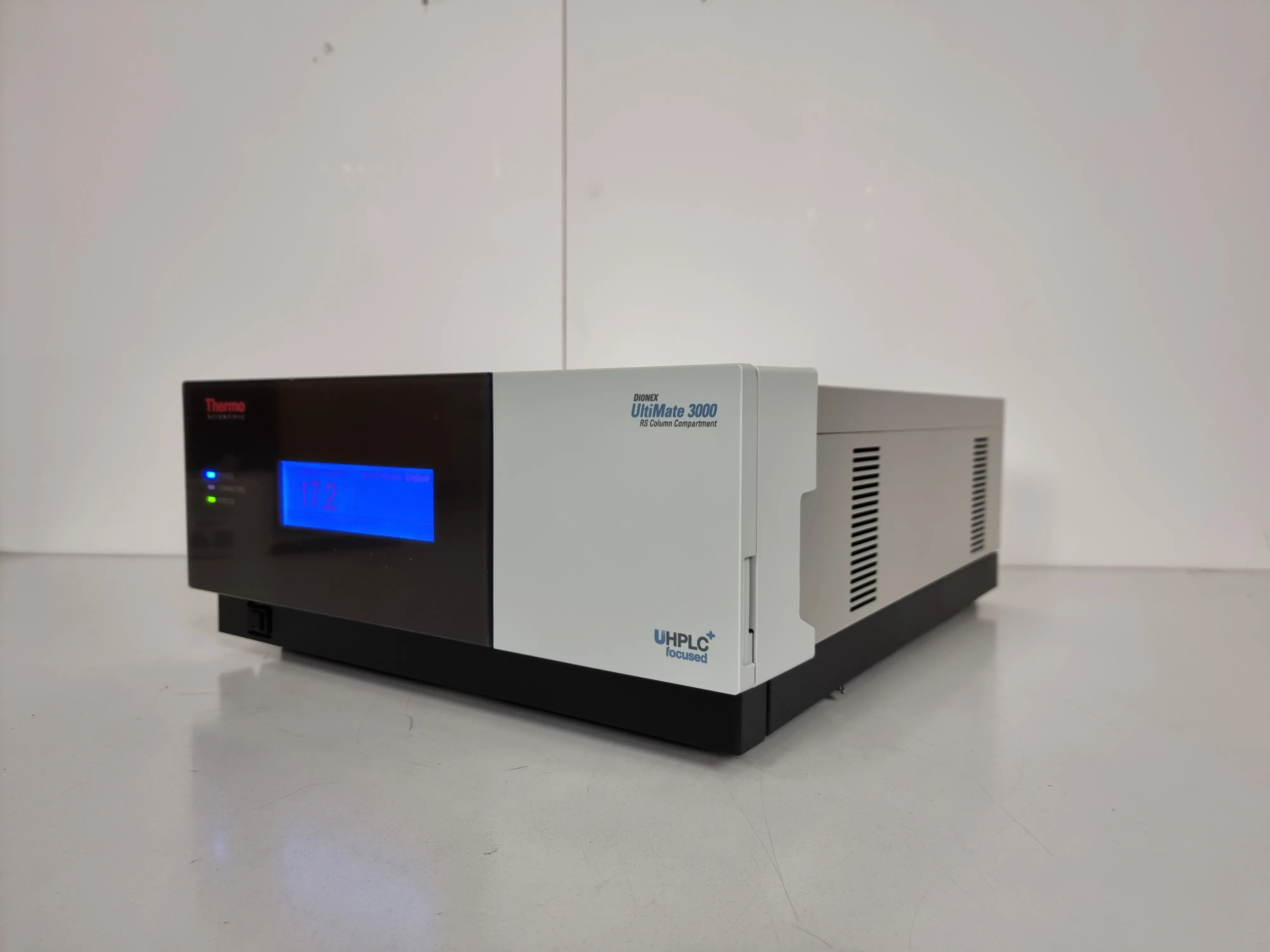 Thermo Scientific Dionex UltiMate 3000 Rapid Separation Thermostatted Column Compartment HPLC/FPLC/GC/CE