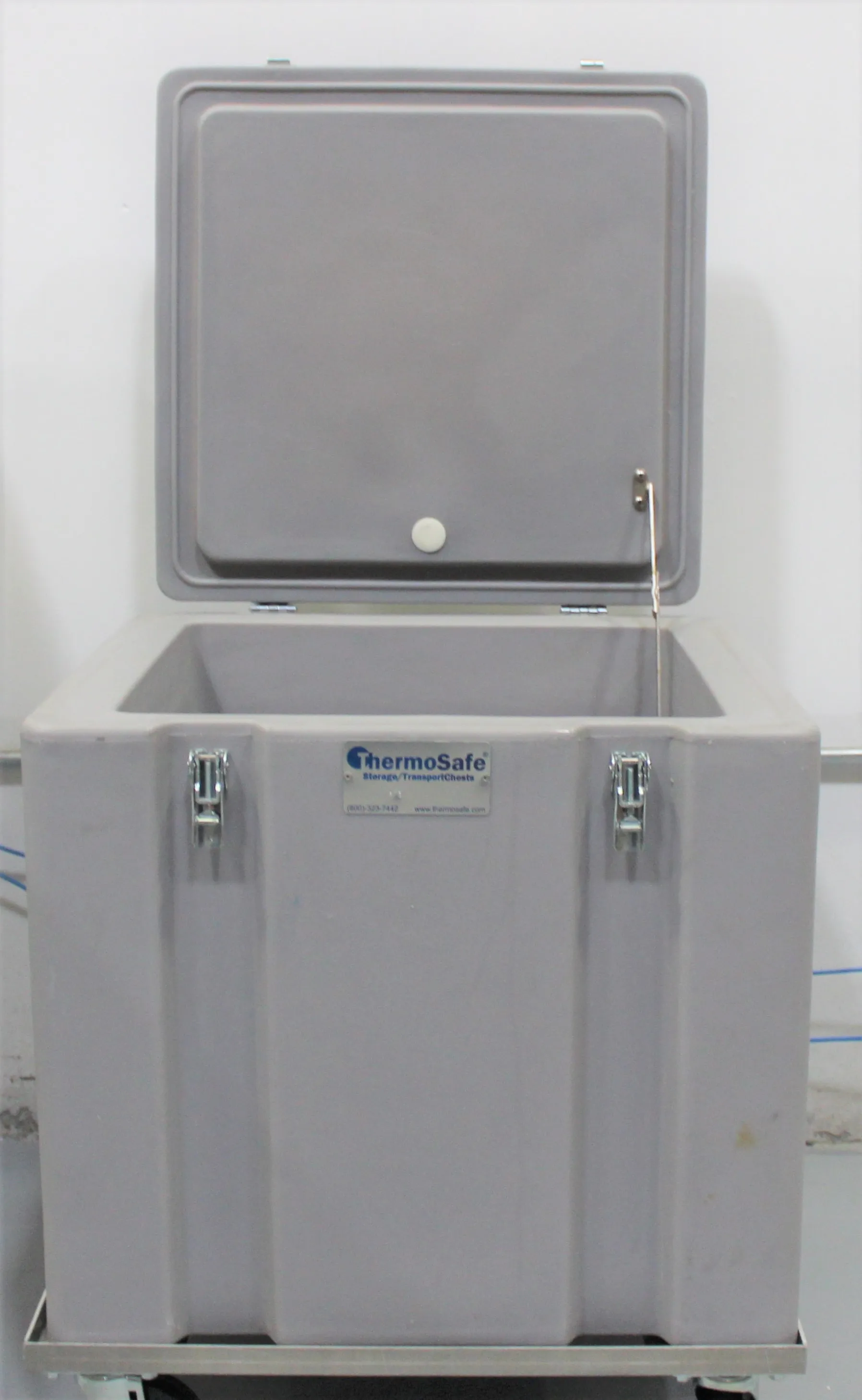 ThermoSafe 422 Dry Ice Bin Class 1 Used Laboratory Facility Equipment