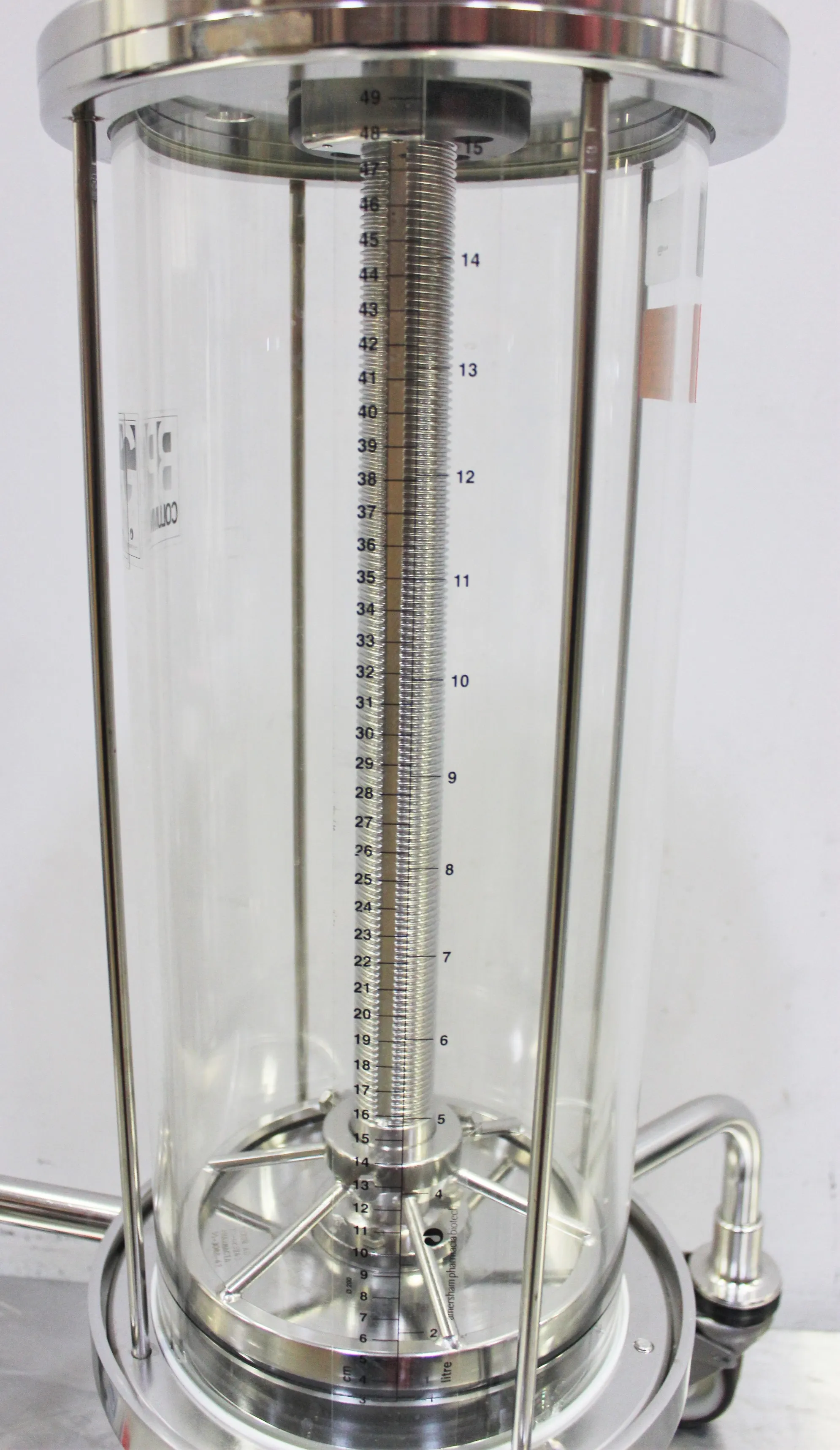 Pharmacia Biotech 56-0251-6 Glass Chromatography Column