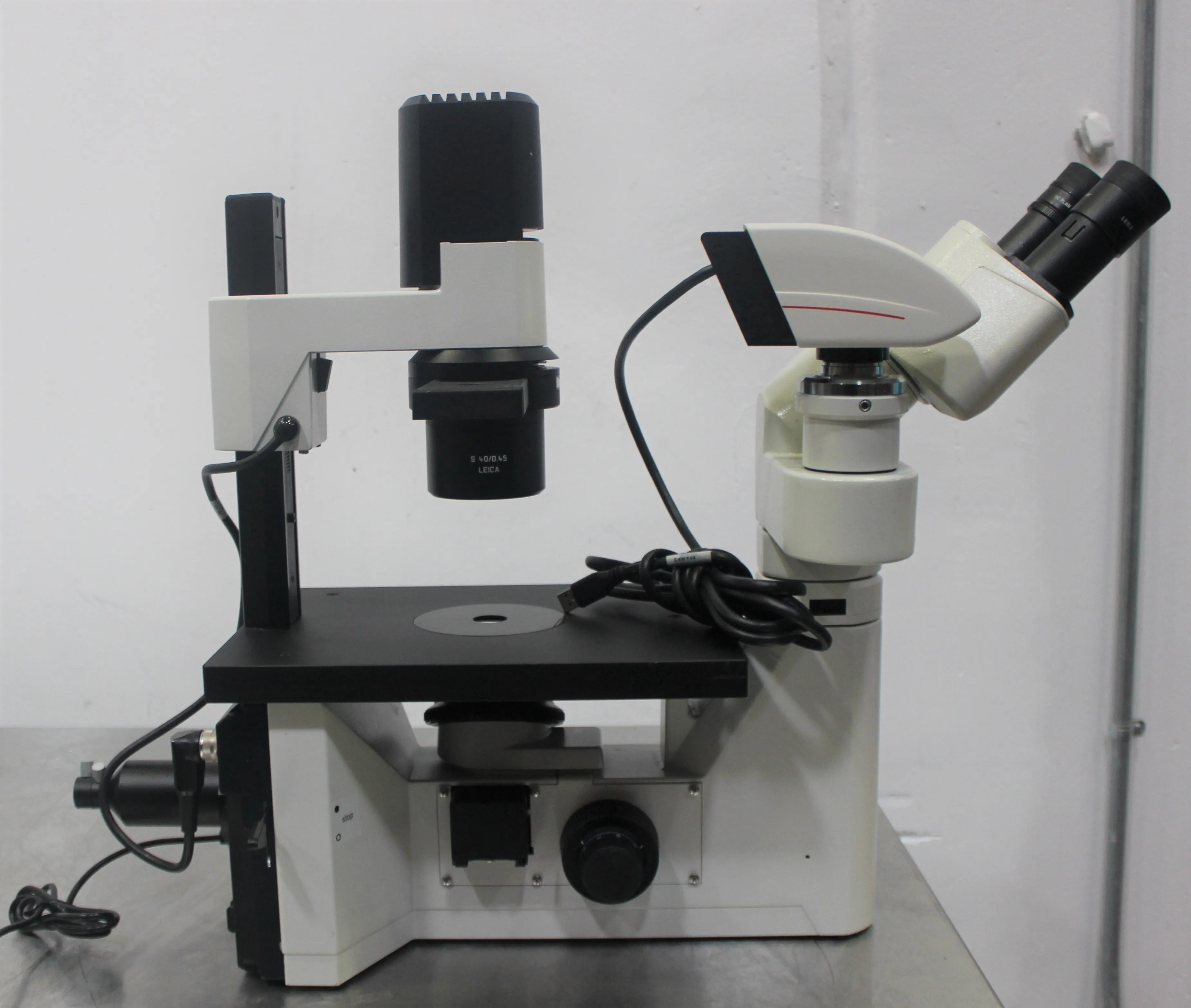 LEICA DM IL LED Microscope