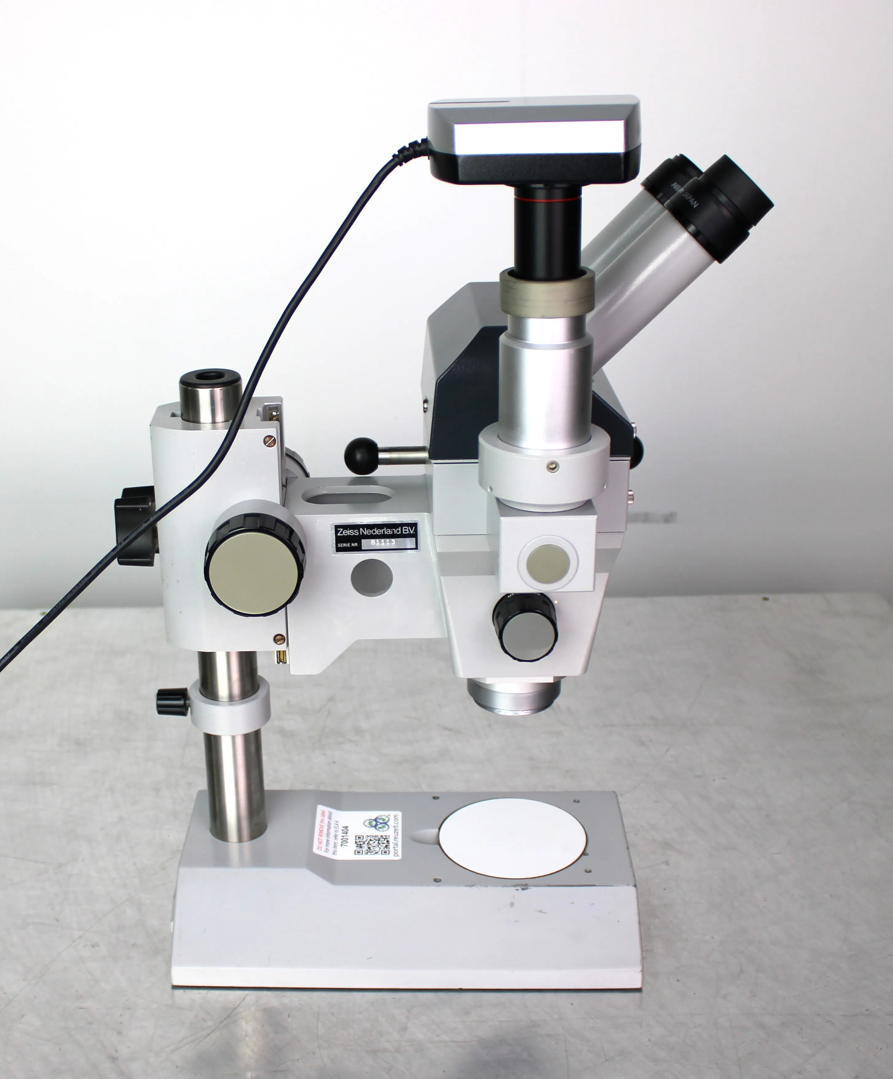 Used Zeiss 455052-9901 Microscope with VWR Visicam 5.0