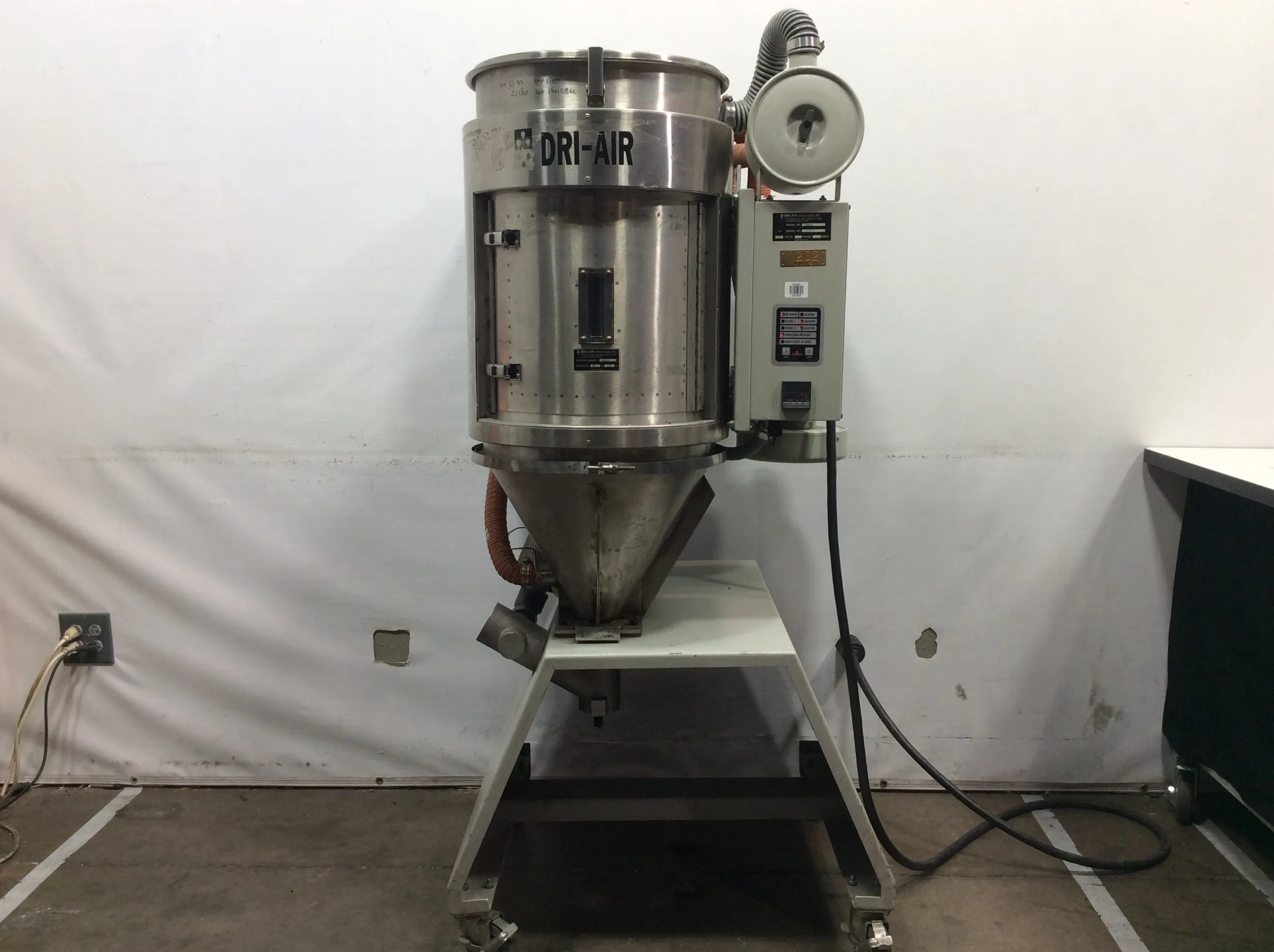 Dri-Air Industries Hopper with Mount Dryer AHM-3