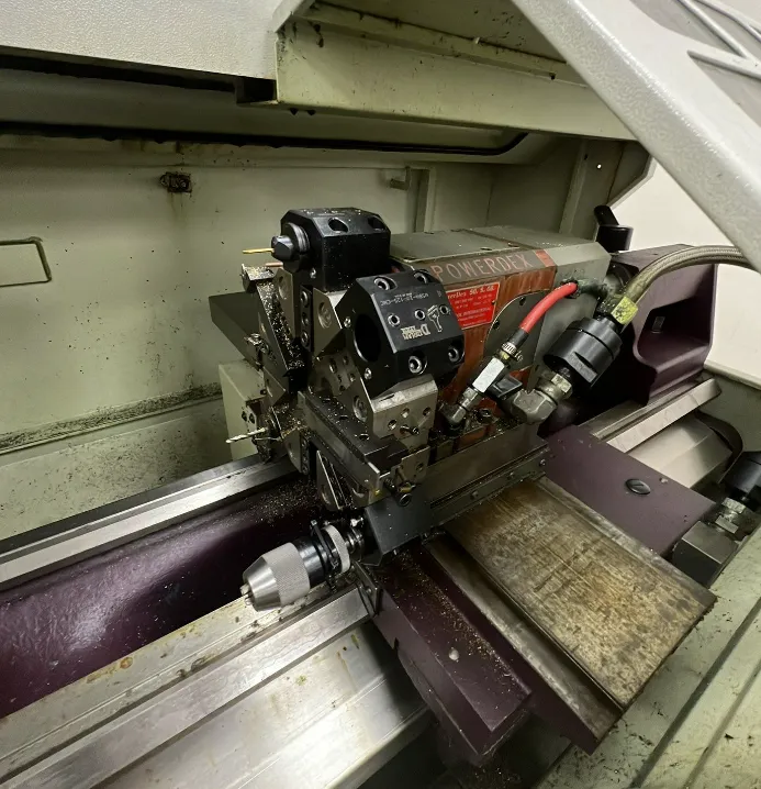 Bridgeport Romi EZ Path S Engine Lathes 17" X 40" BRIDGEPORT ROMI EZ PATH LATHE W/EZ PATH PC BASED CONTROL