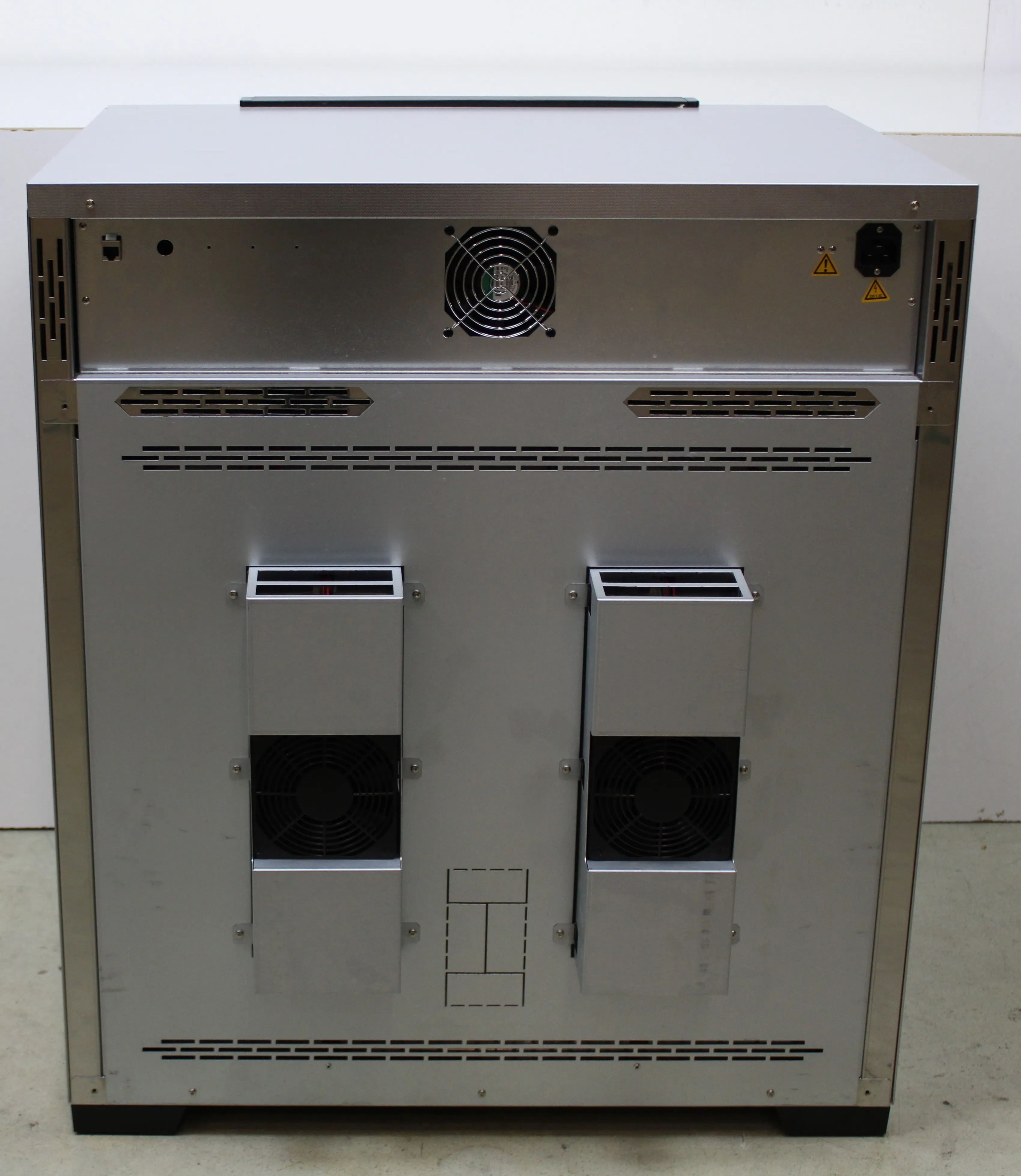 Used Memmert IPP110plus Peltier-cooled Incubator