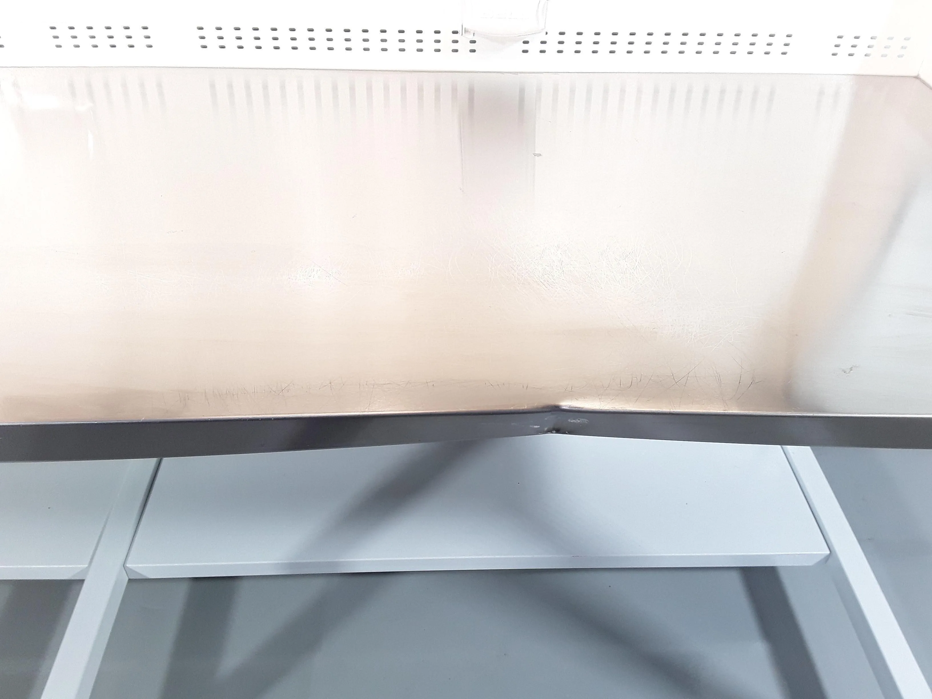 Air Science Purair VFL-96 Laminar Flow Hood