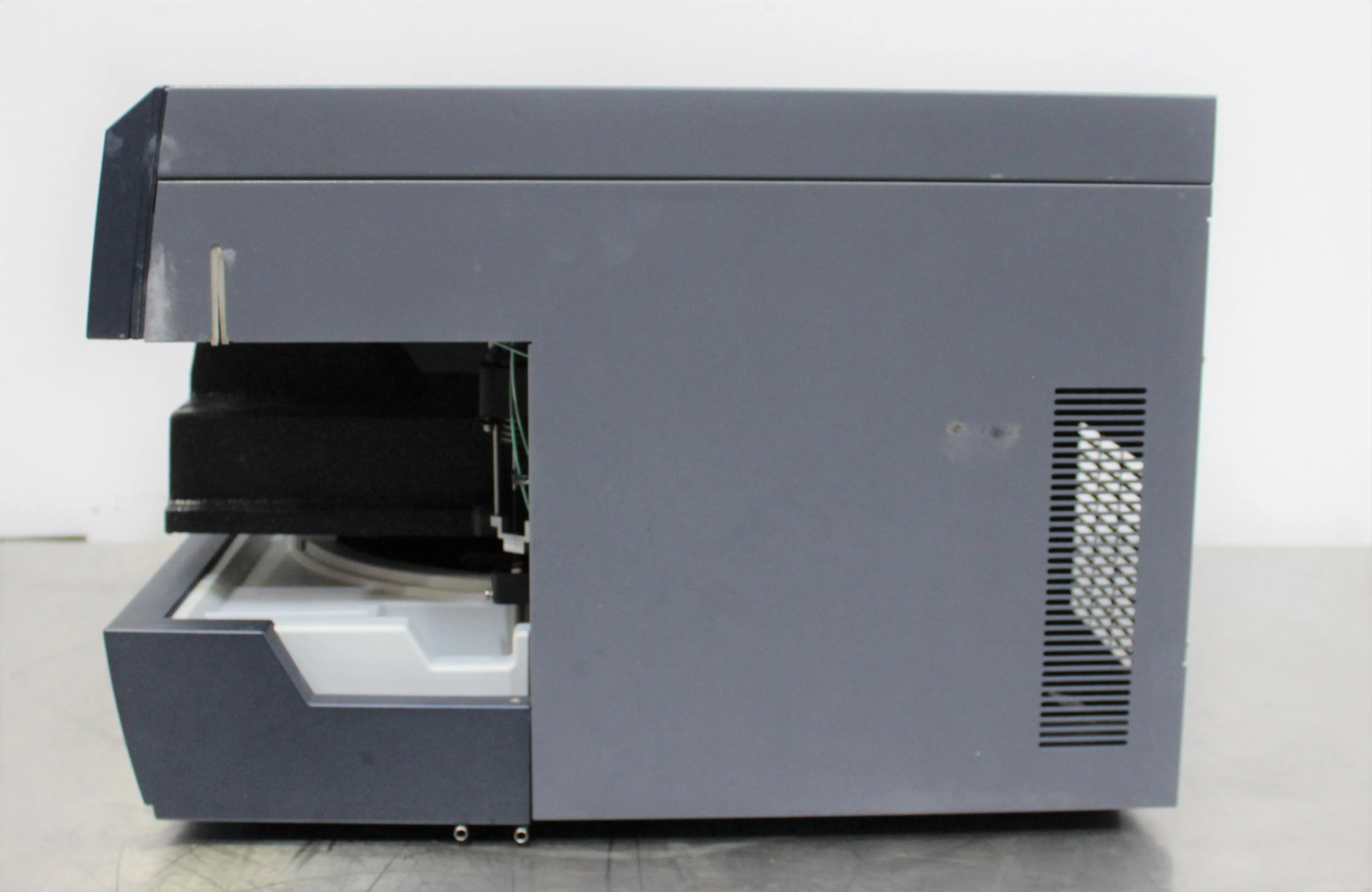 Thermo Fisher Dionex AS-AP Autosampler HPLC/FPLC/GC/CE