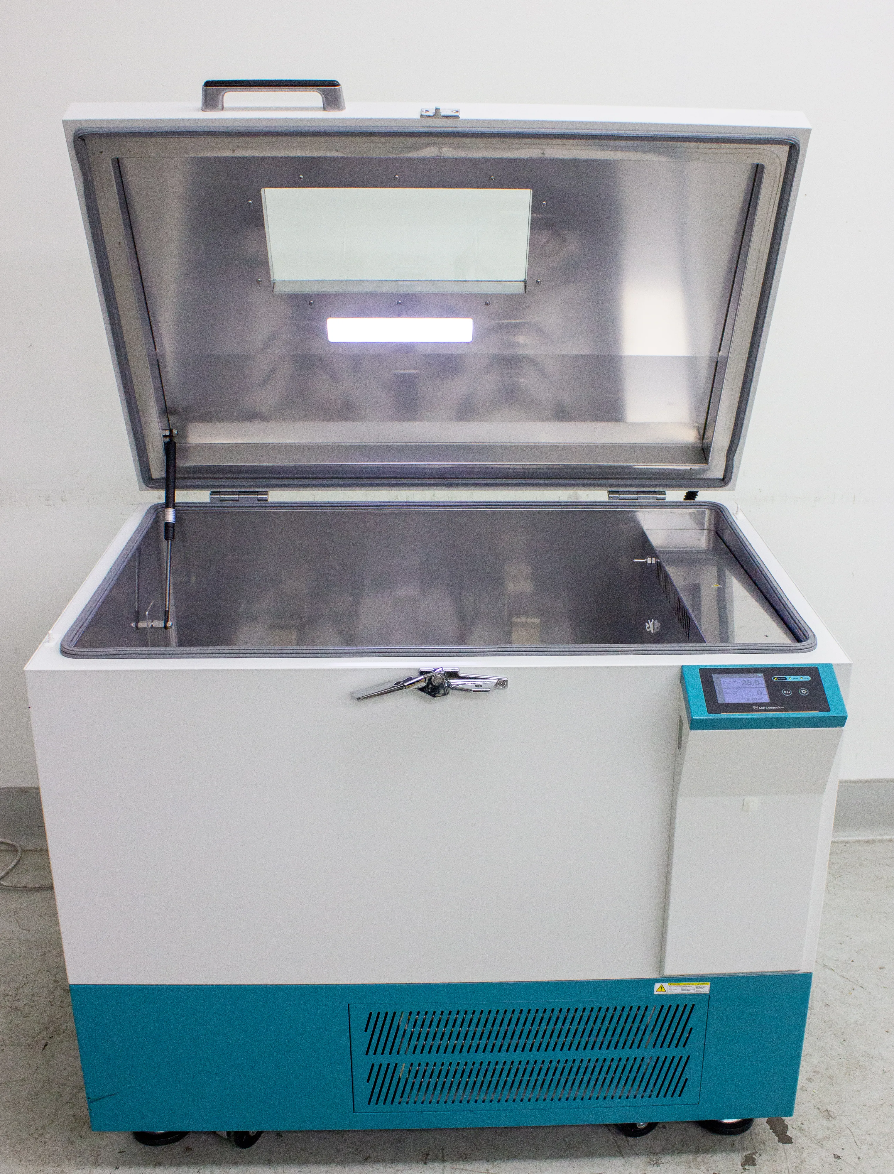 Jeio Tech Lab Companion Refrigerated Incubated Shaker Floor Model ISF-7100R