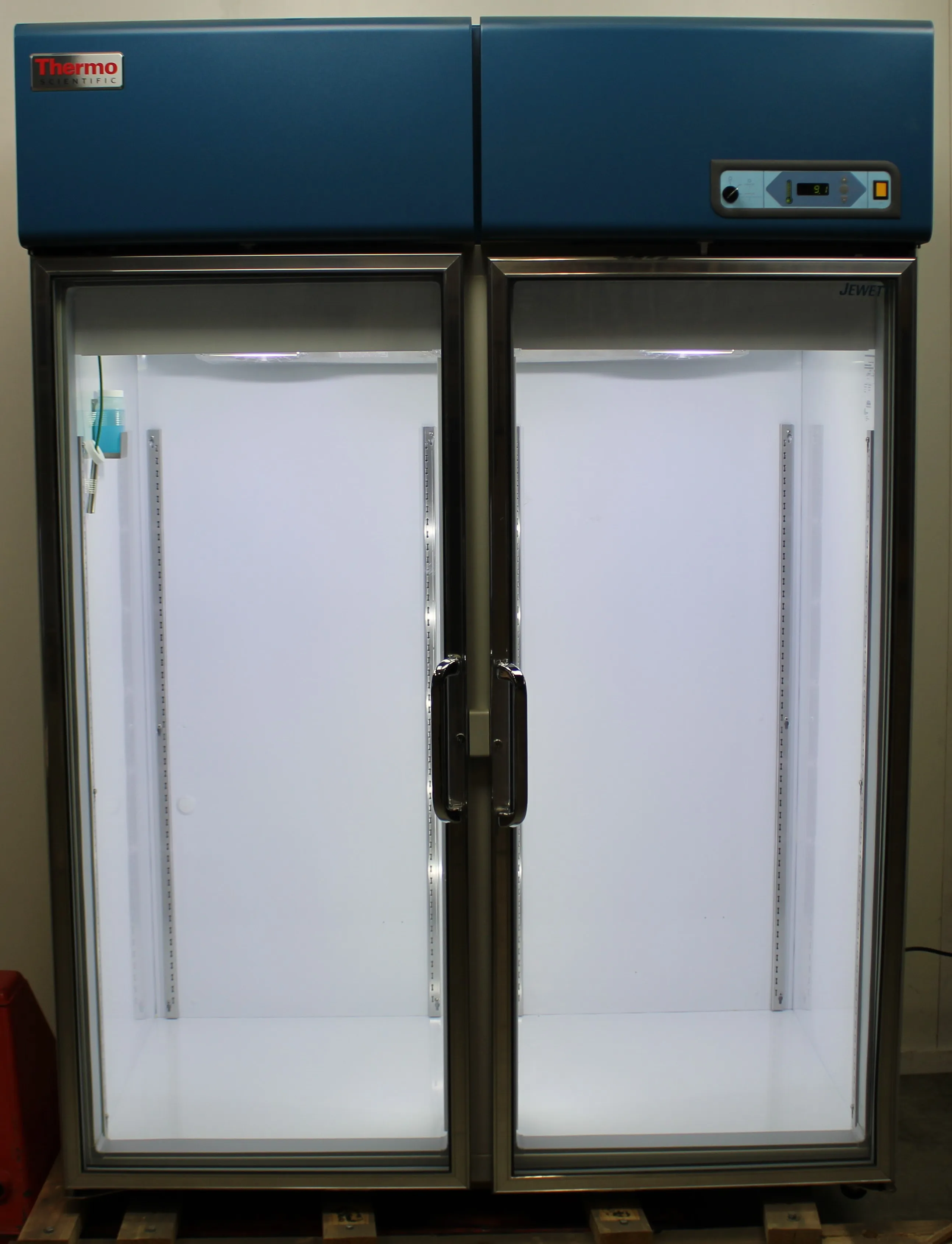 Thermo Scientific Jewet JRG5004D Double Glass Door Refrigerator - 51.1 CU. FT.