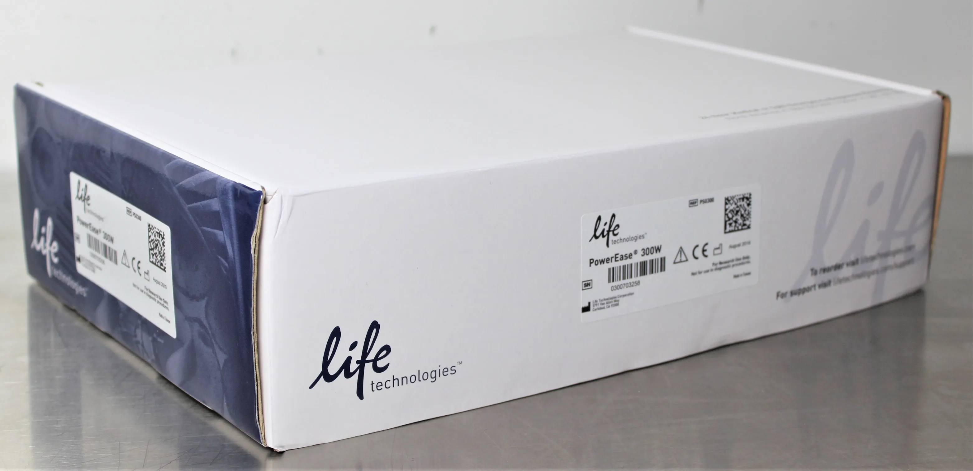 Life Technologies PowerEase 300W PS0300 Programmable Power Supply for Gel Electrophoresis