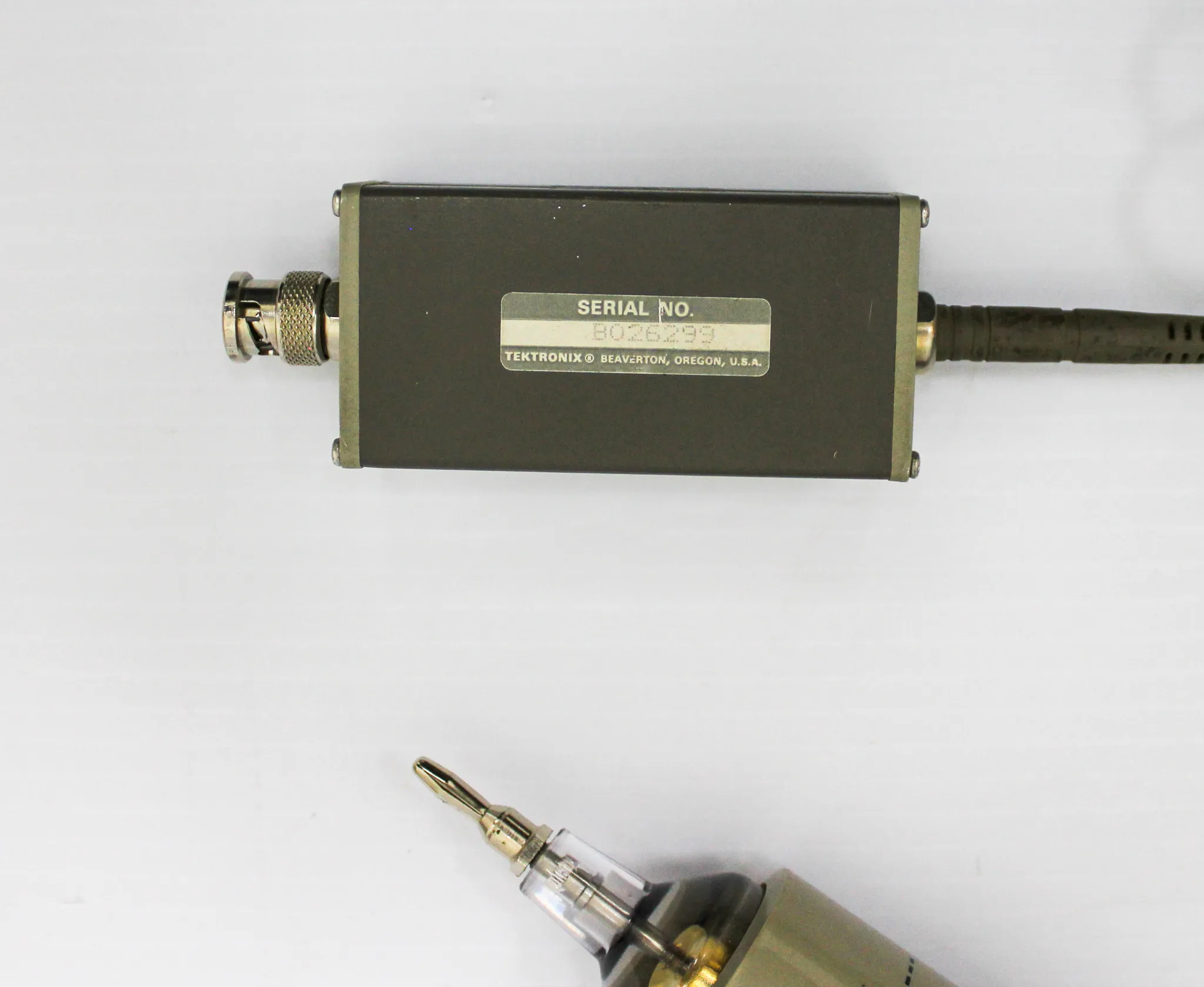 Tektronix P6015A AC/DC High Voltage Probe