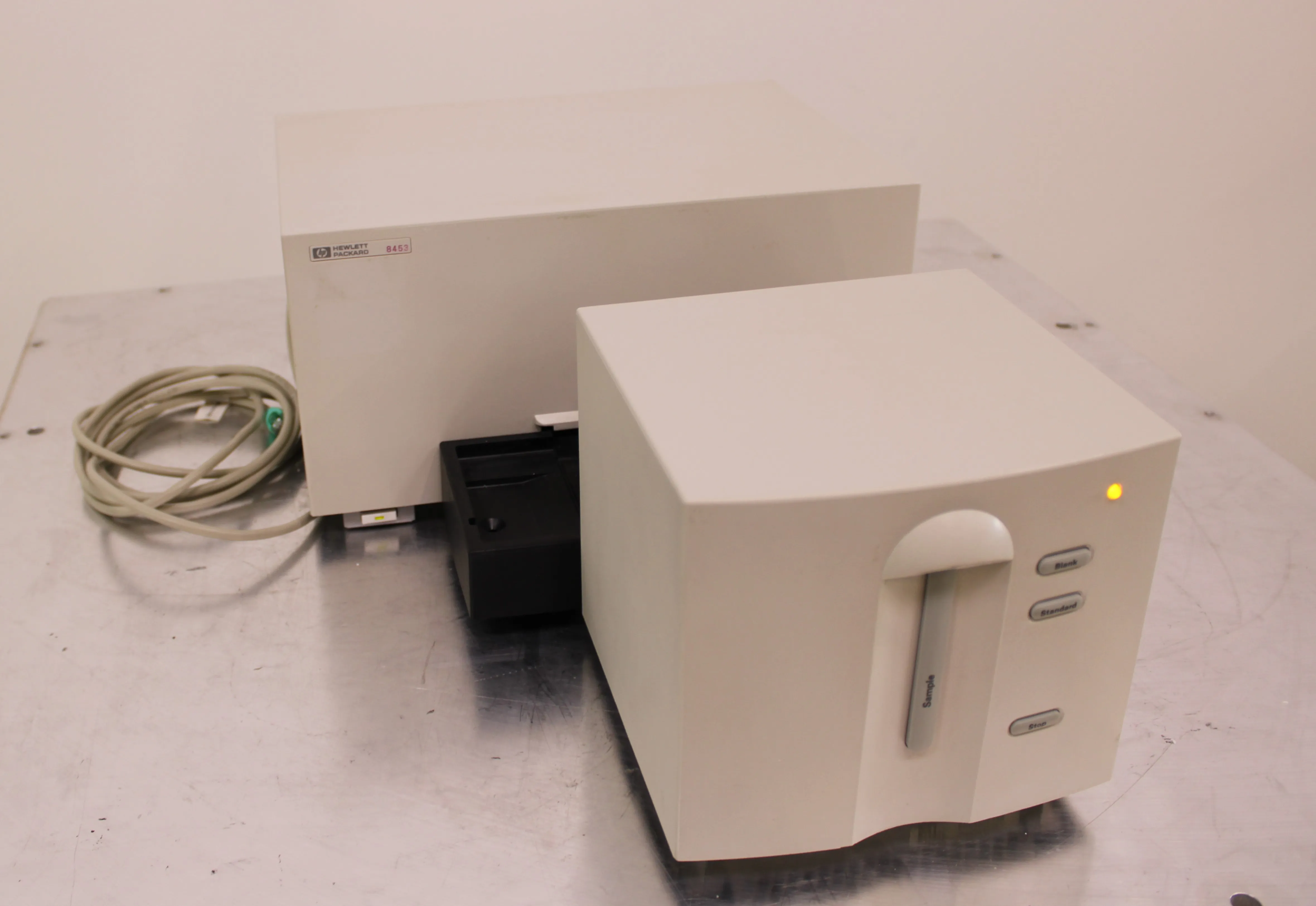 Hewlett Packard G1103A UV-Vis Spectrophotometer