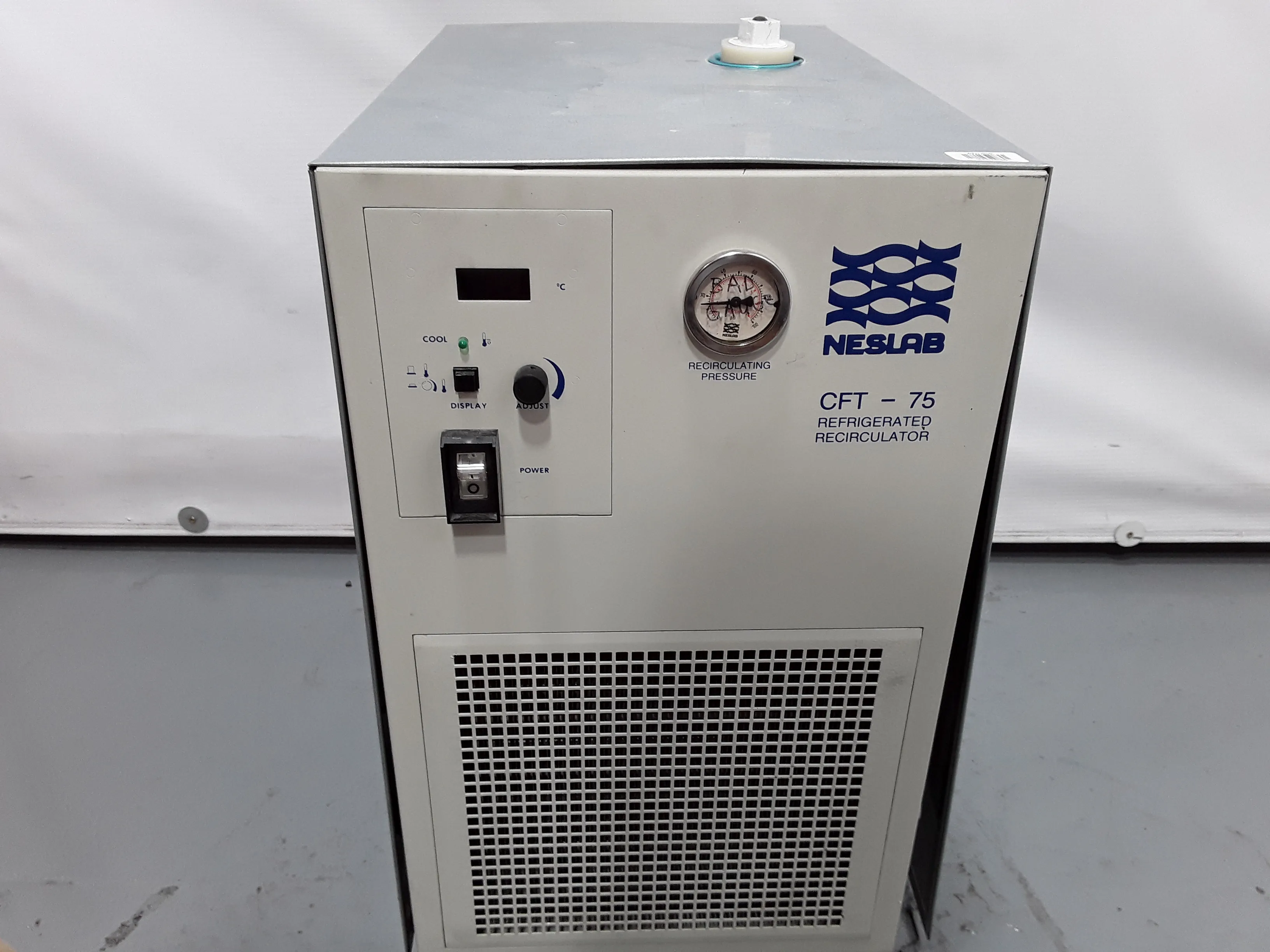 Neslab CFT-75 Recirculating Chiller