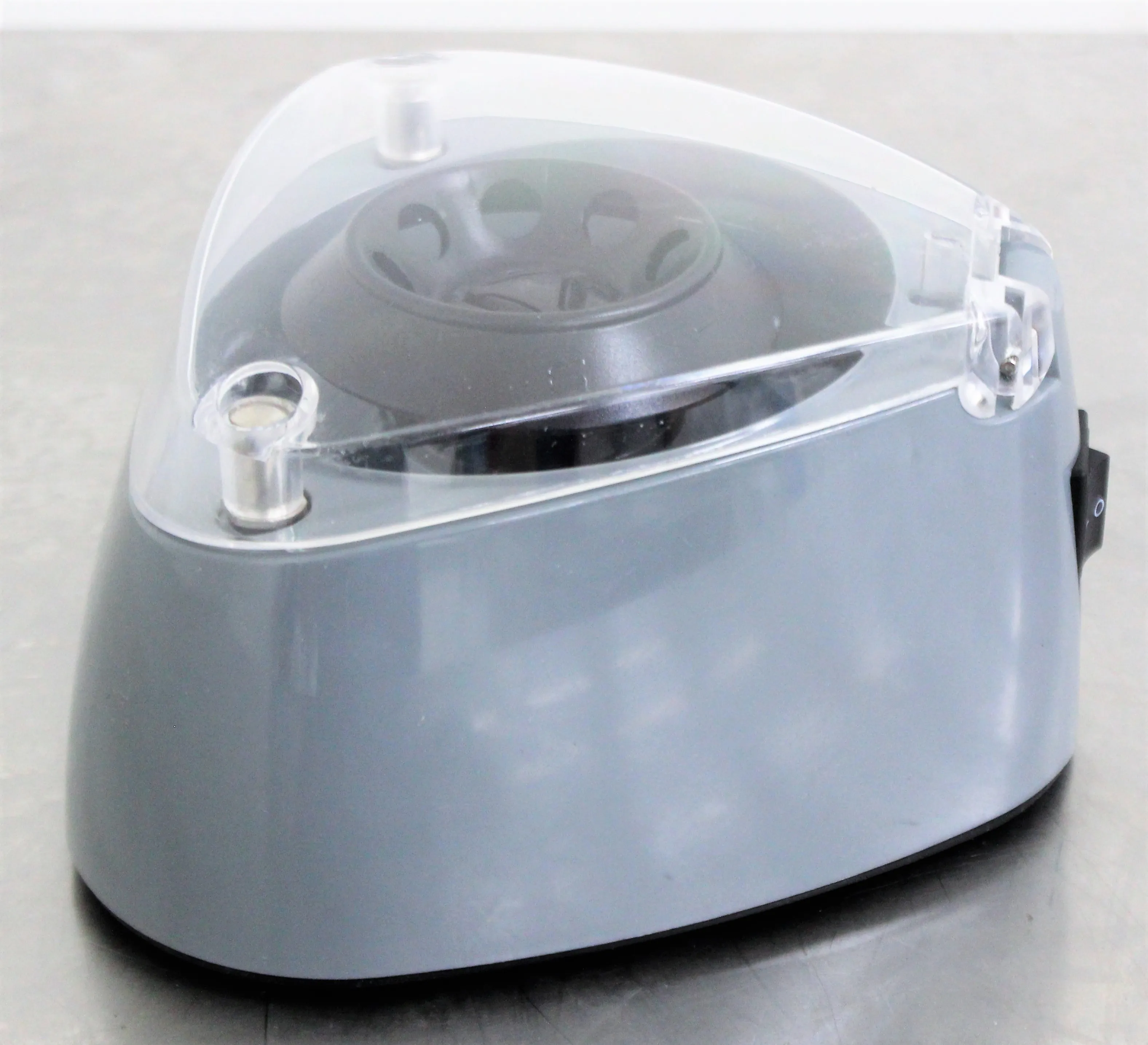 VWR Mini Centrifuge - Benchtop Centrifuge