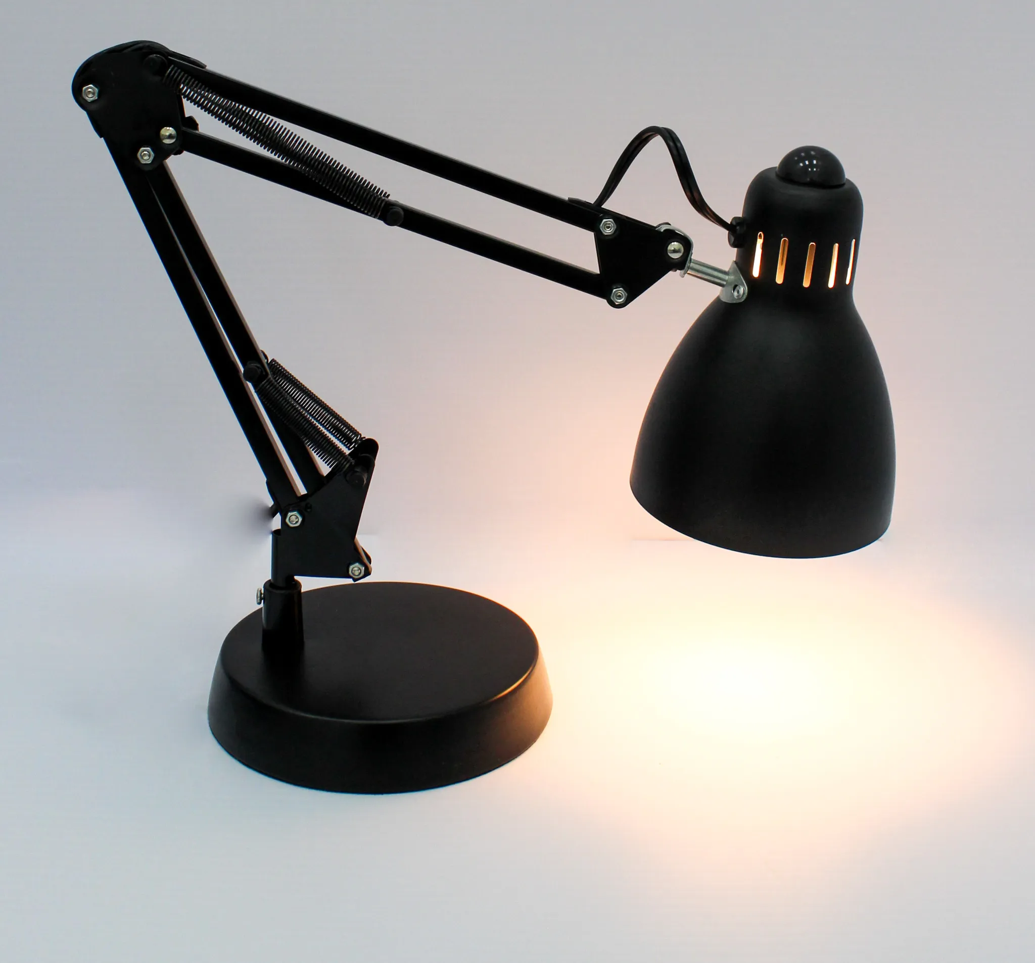 Intertek SKU#559-354 Set of Two Desk Lamps