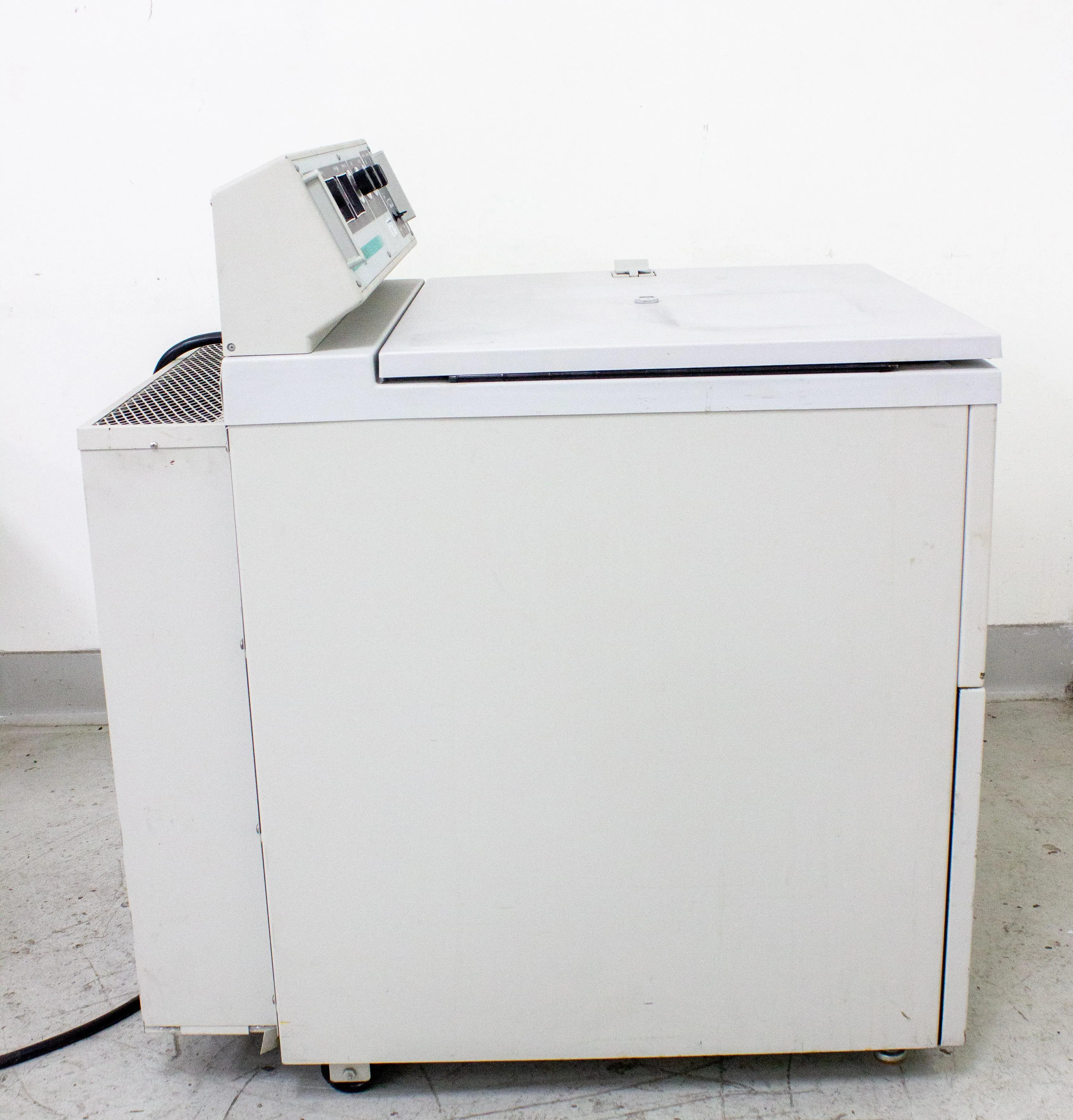 Kendro Sorvall RC 3B+ Plus General Purpose Automatic Refrigerated Centrifuge