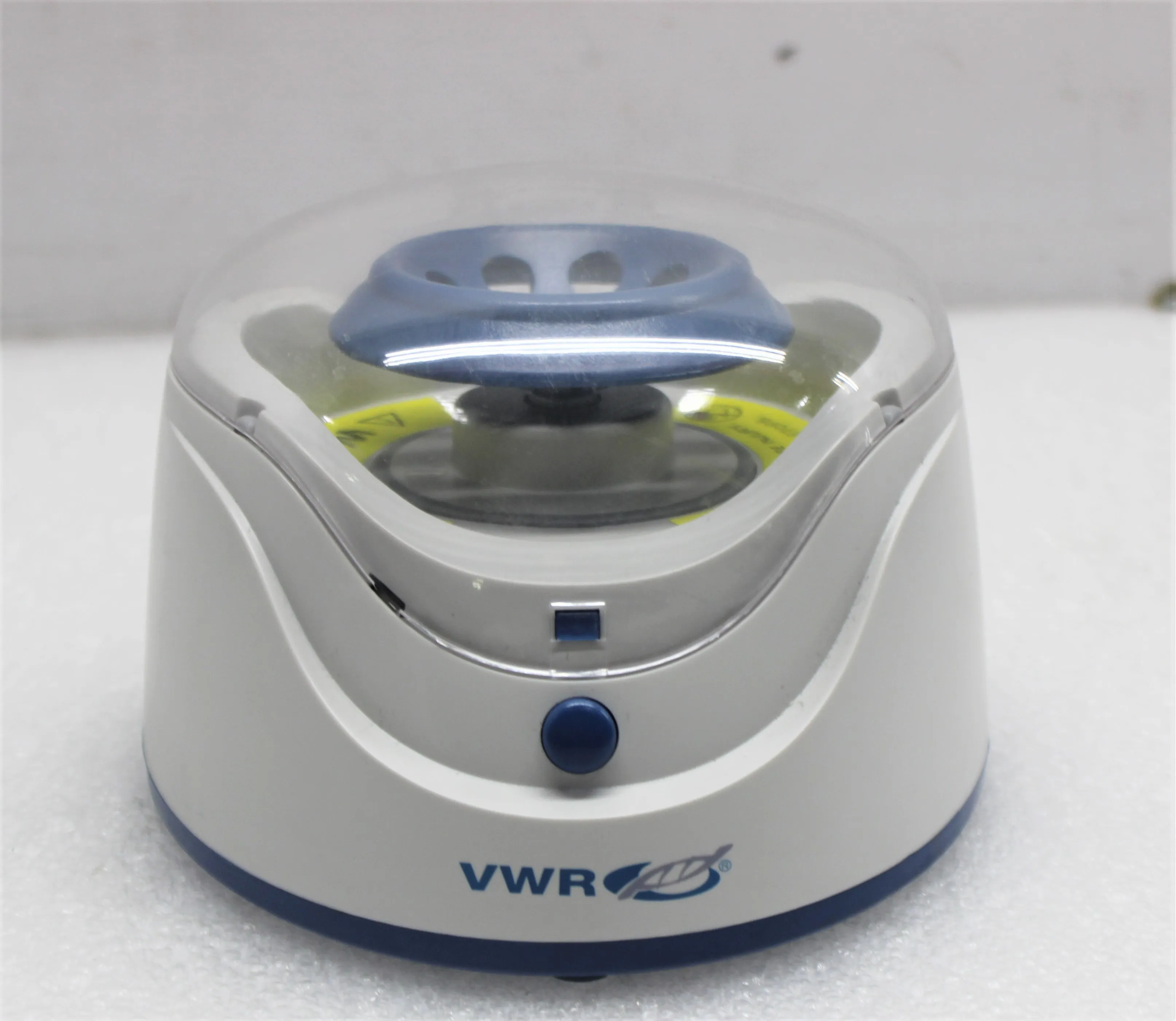 VWR C0803 Mini Centrifuge