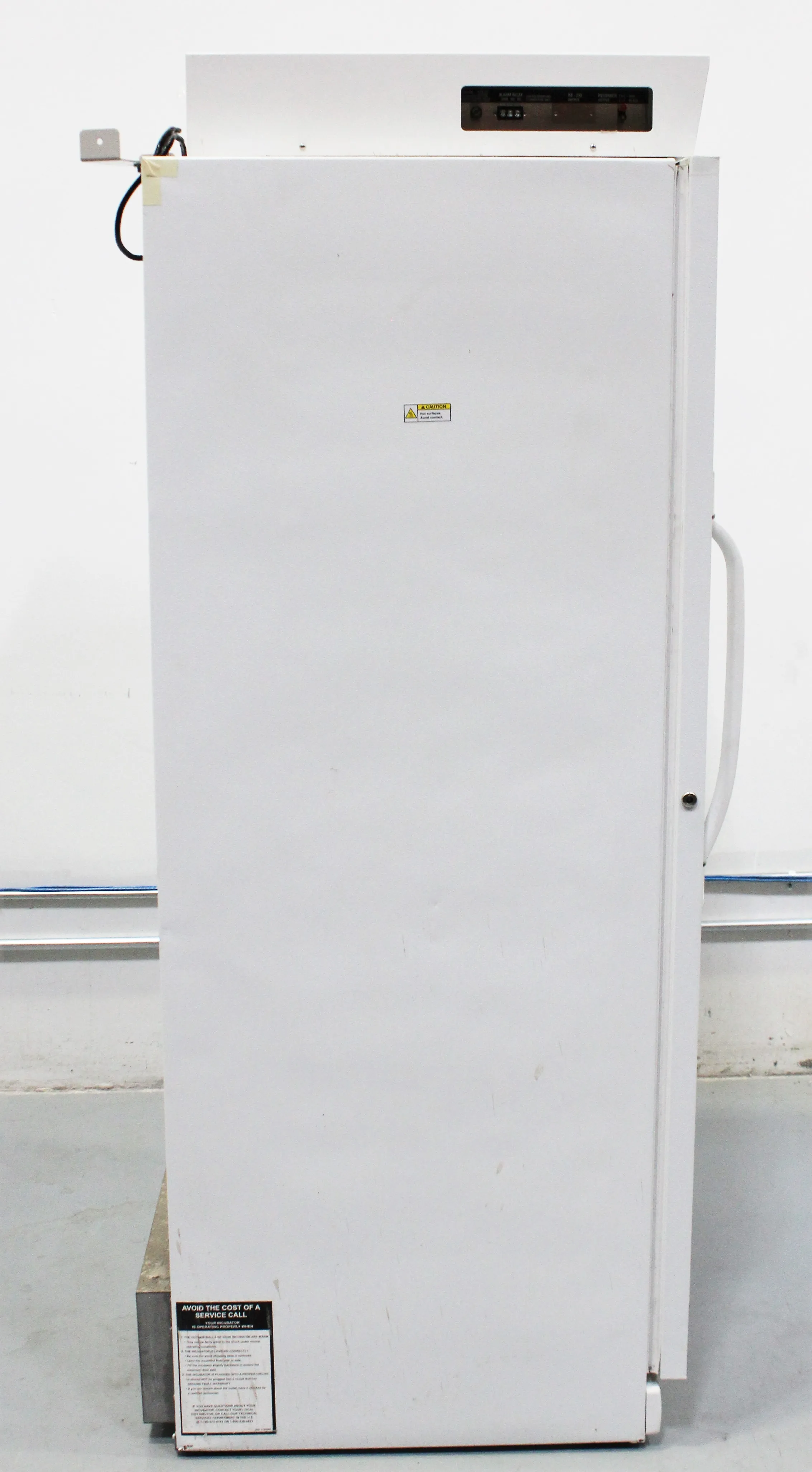 Fisher Scientific Isotemp 3720 Refrigerated Incubator