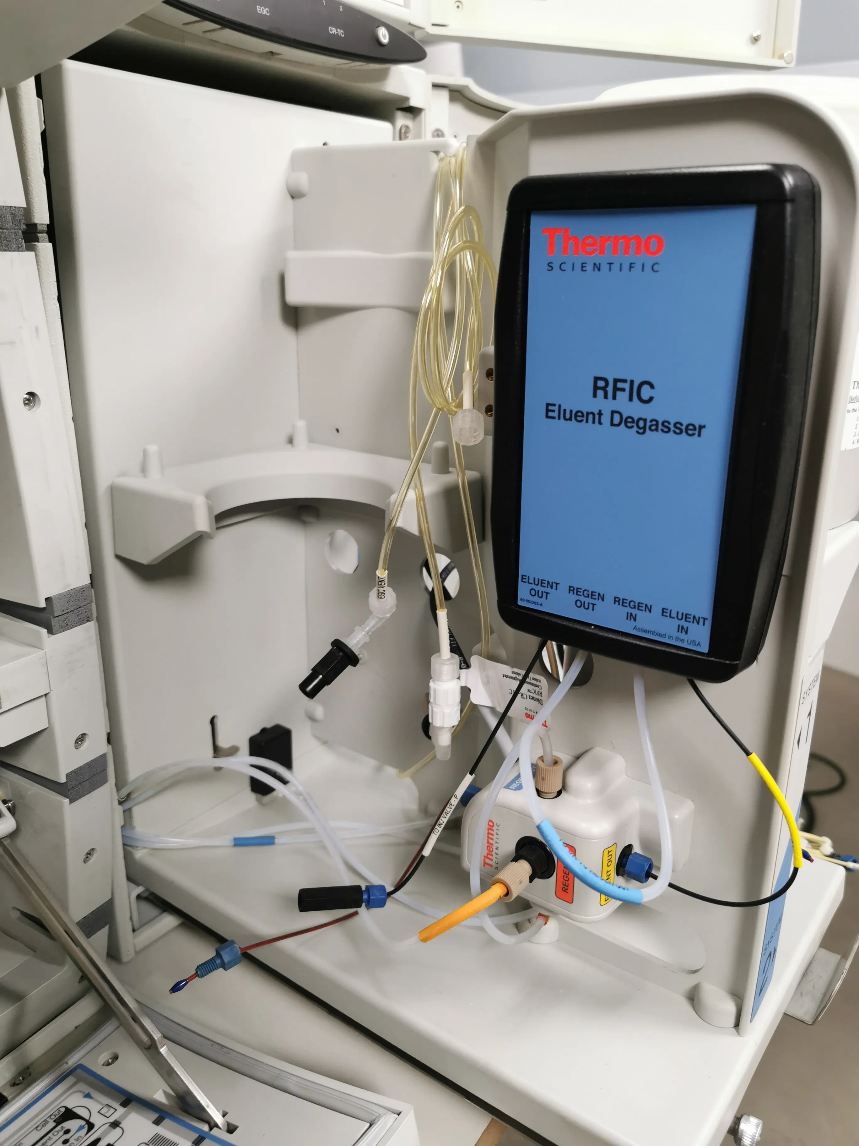 Thermo Scientific Dionex ICS-5000+ HPLC System with DC Detector/Chromatography Compartment