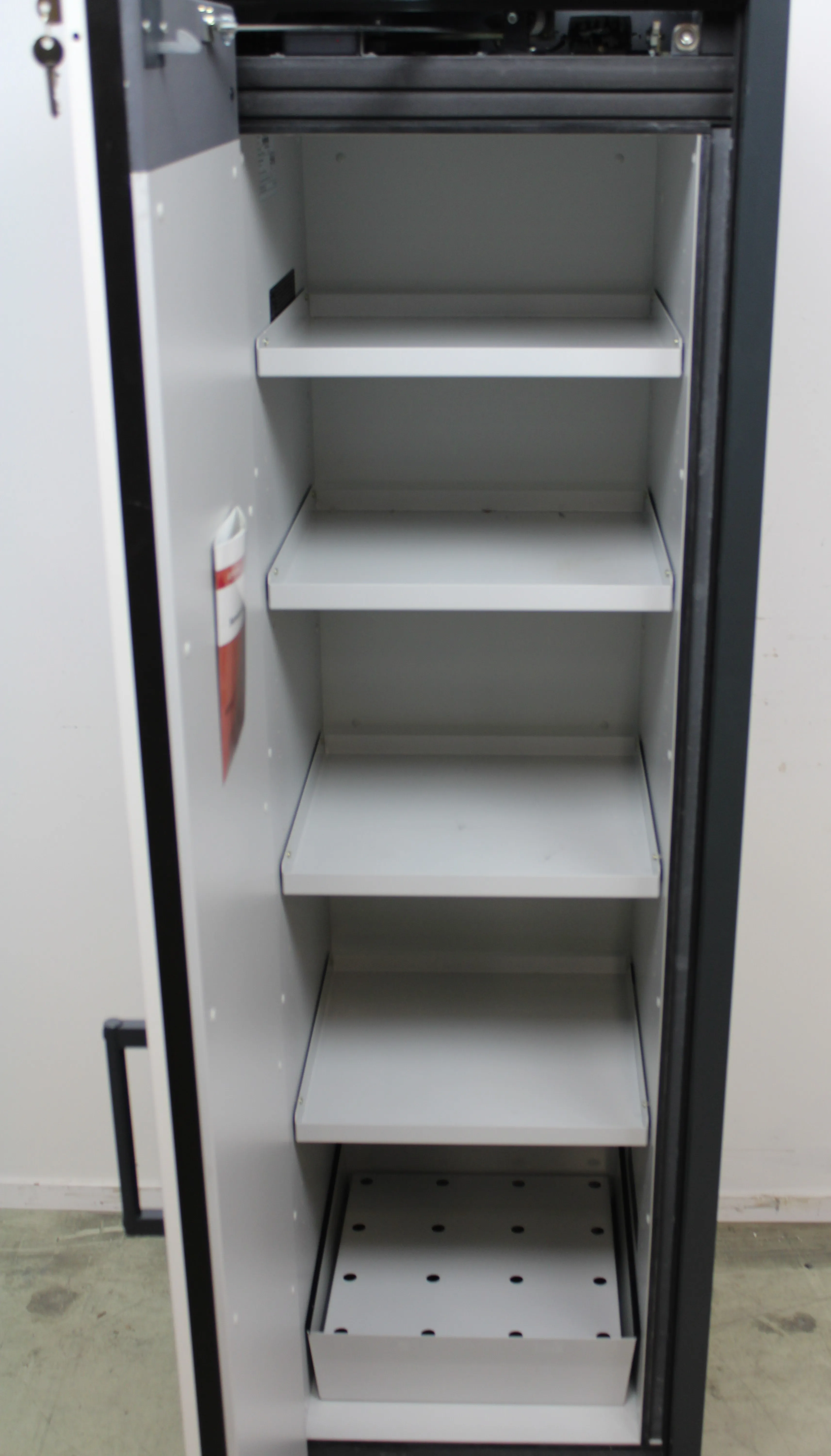 Asecos Q90.195.060.WDAC Fire Resistant Safety Cabinet