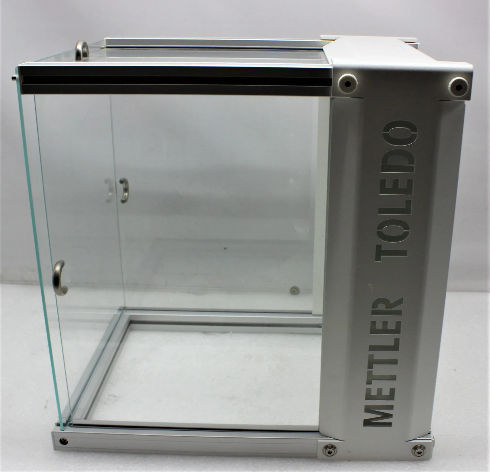 Mettler-Toledo 11121071 Flexible Glass Draft Shield with Sliding Door for WXS and WXT Modules