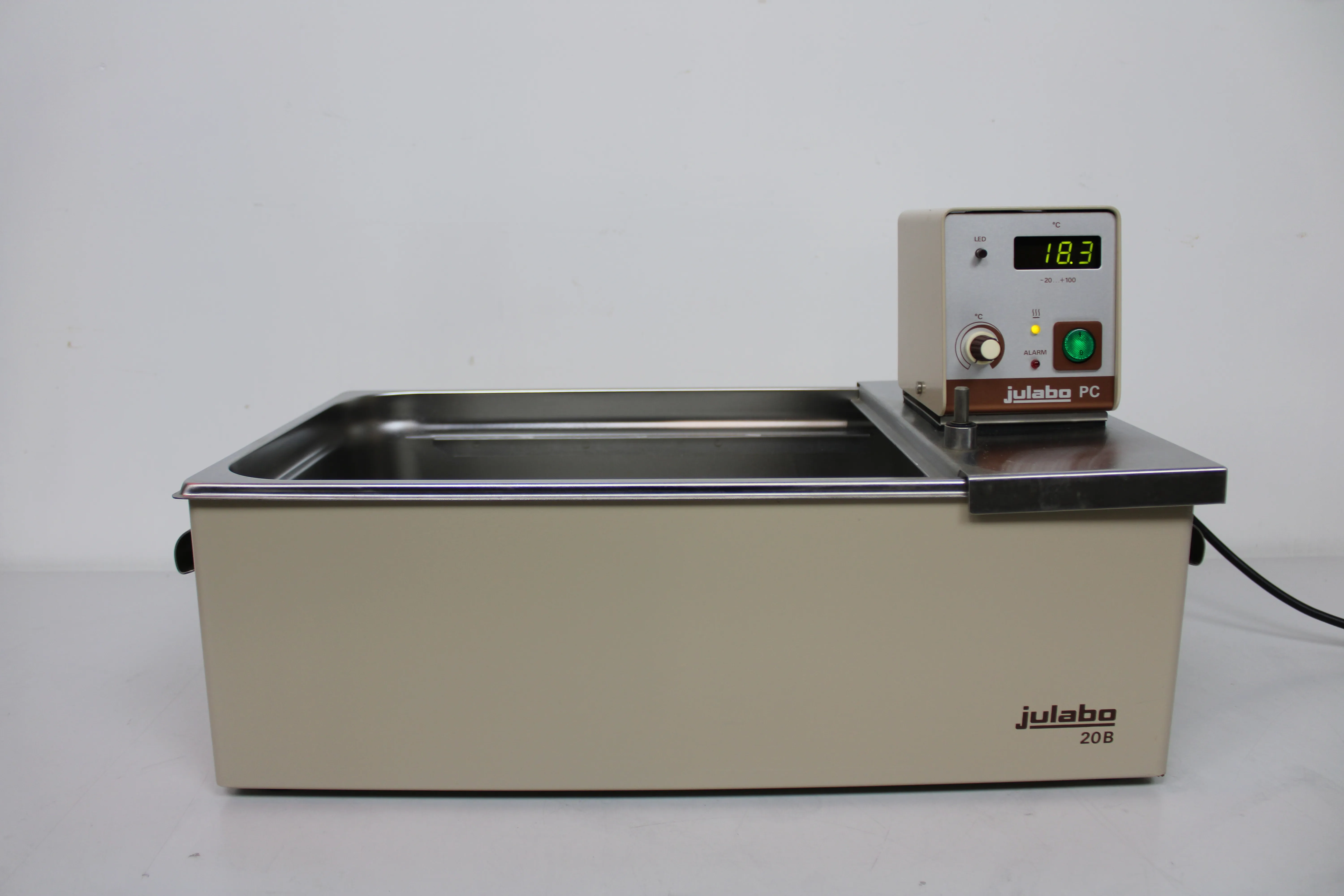 Julabo 20B Water Bath