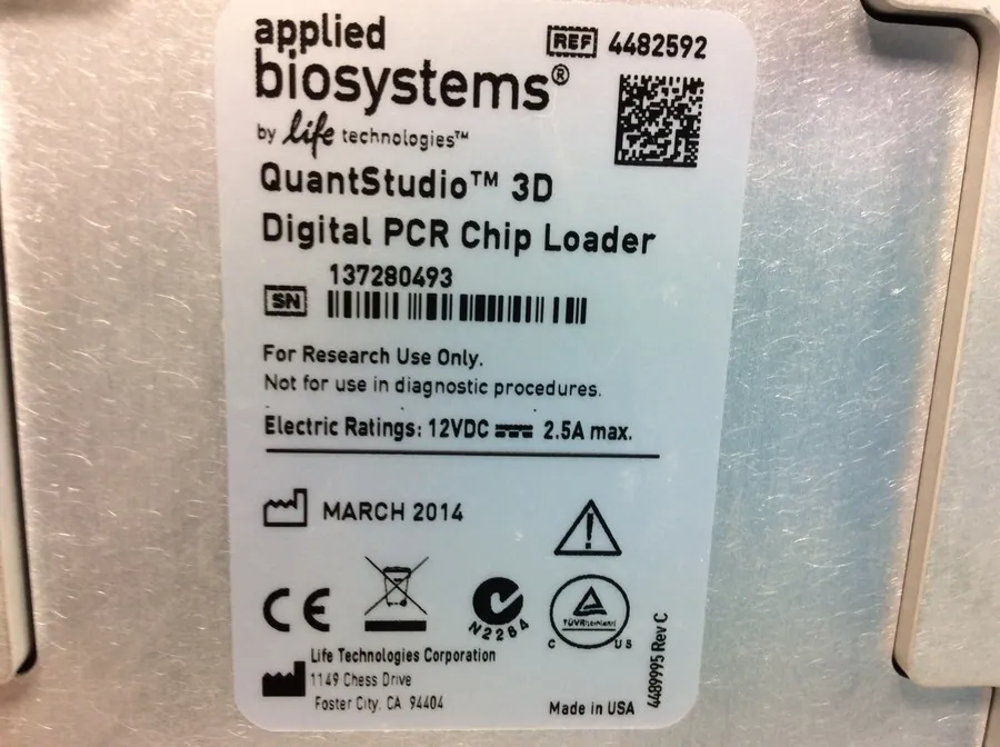 Applied Biosystems QuantStudio 3D Digital PCR Chip Loader 4482592