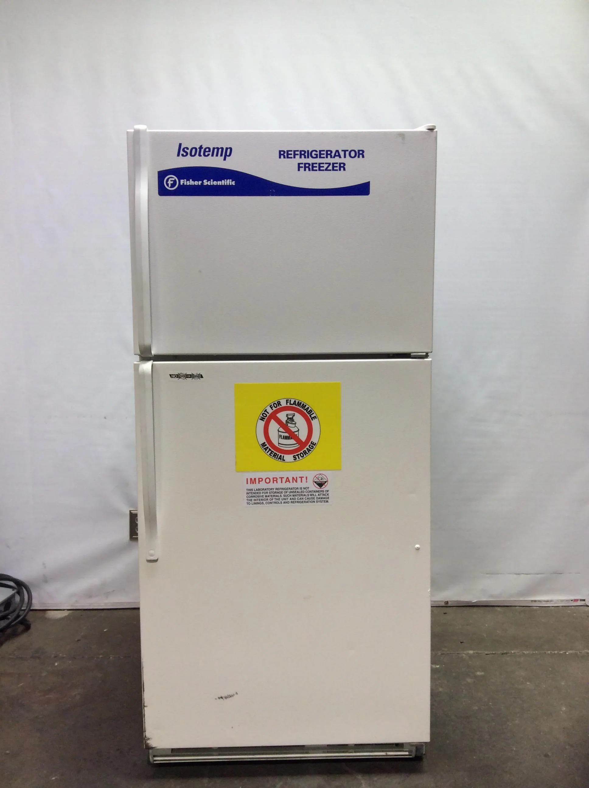 Fisher Scientific Isotemp Laboratory Refrigerator Freezer