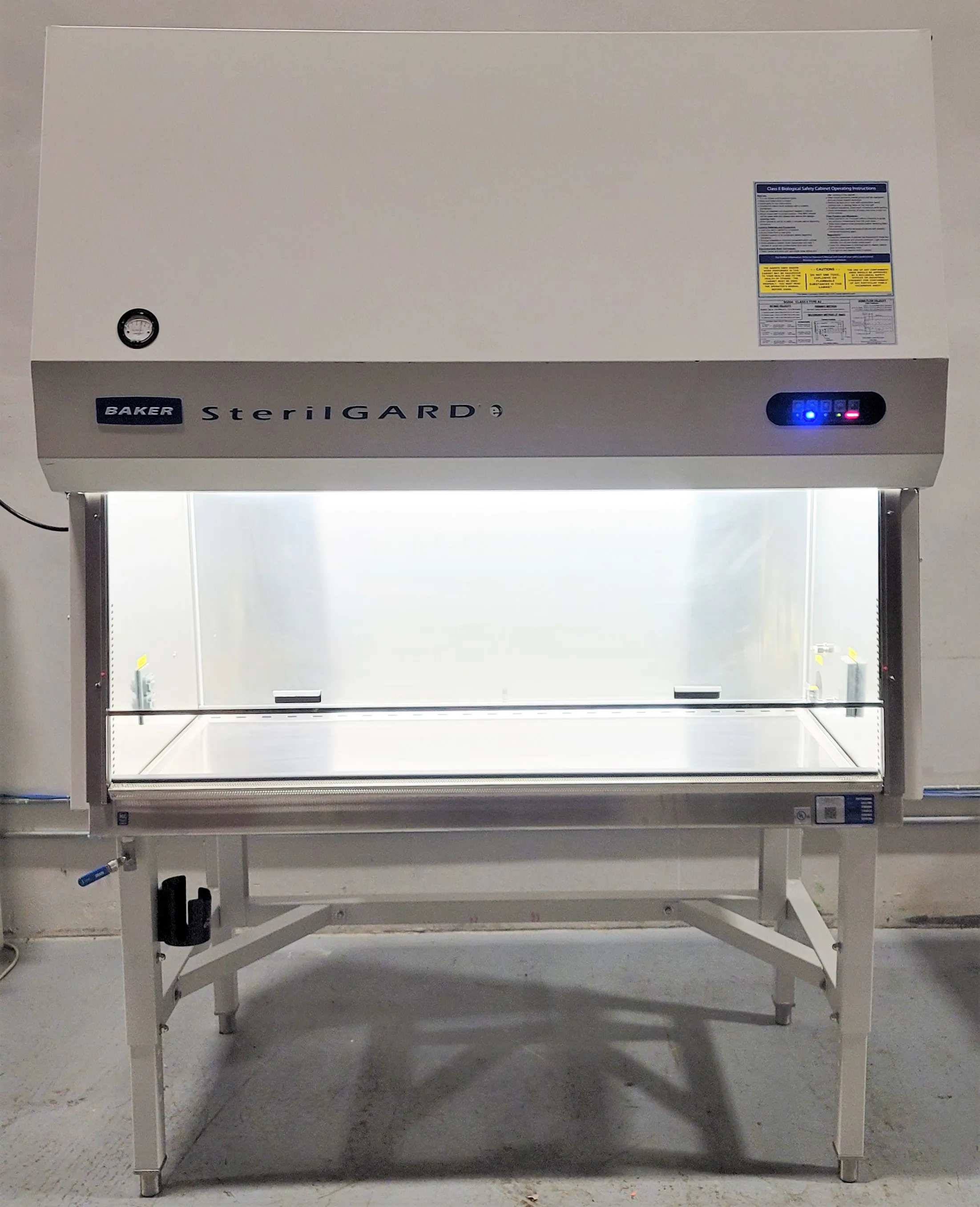 Baker Company - SterilGARD e3 Class II Type A2 Biosafety Cabinet SG504