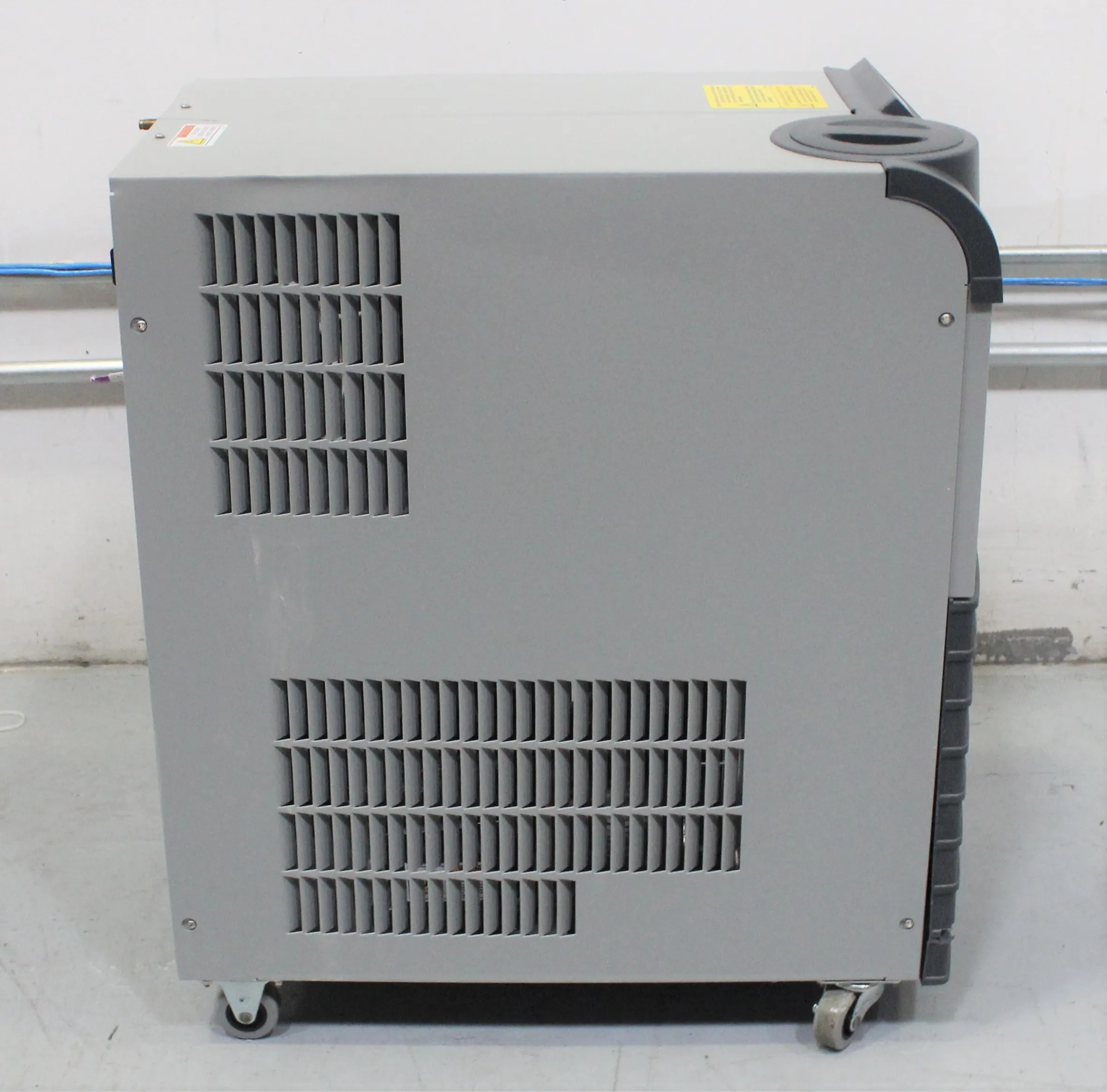 Thermo Scientific Neslab ThermoFlex900 Recirculating Chiller