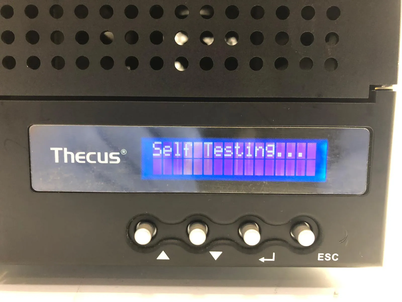 Thecus N7700 PRO 7-Bay Power Storage Server