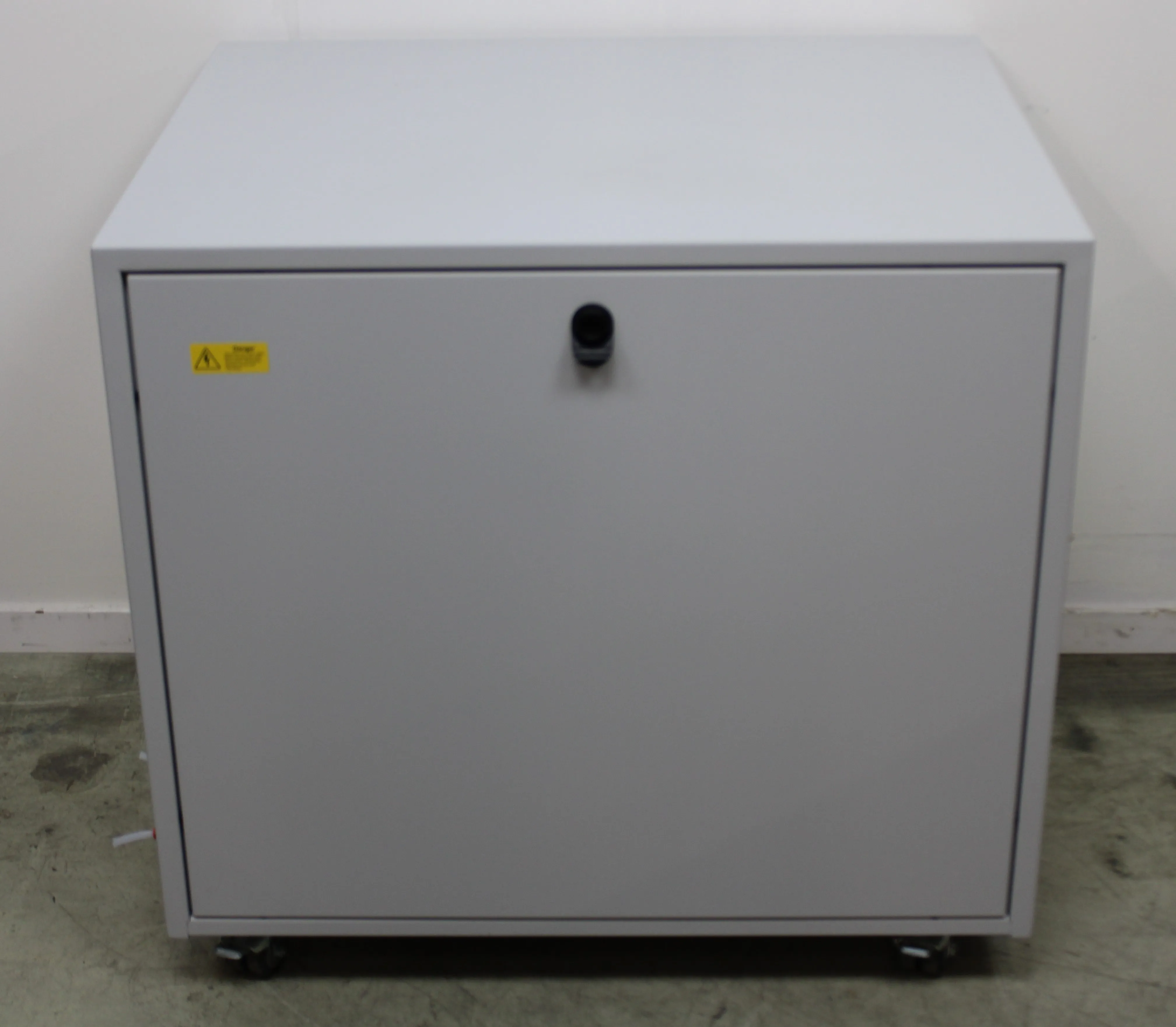 Peak Scientific NM32LA Genius Nitrogen Generator - Very Good Condition