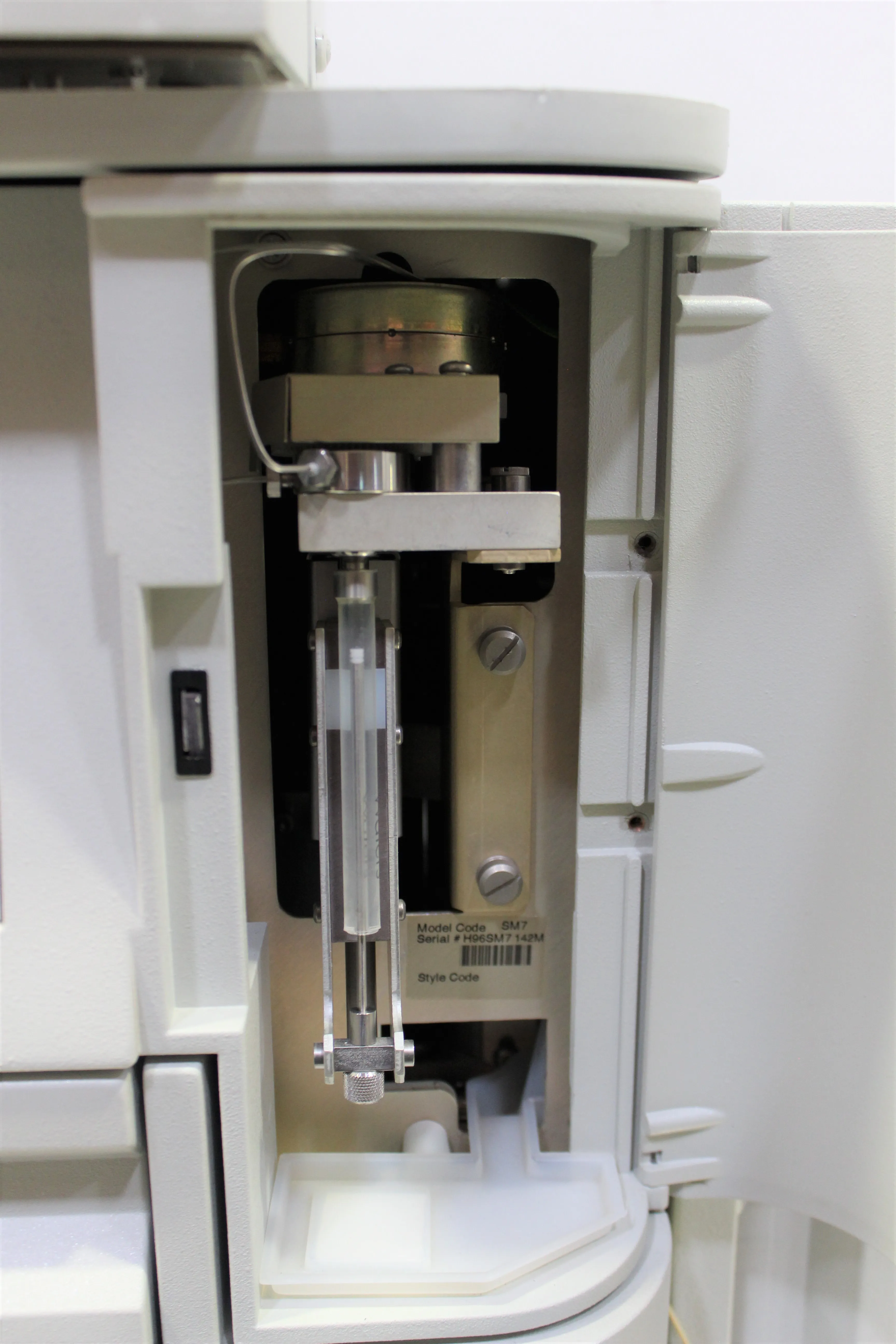 Used Waters HPLC System with Detector and Column Heater - H96SM7142M