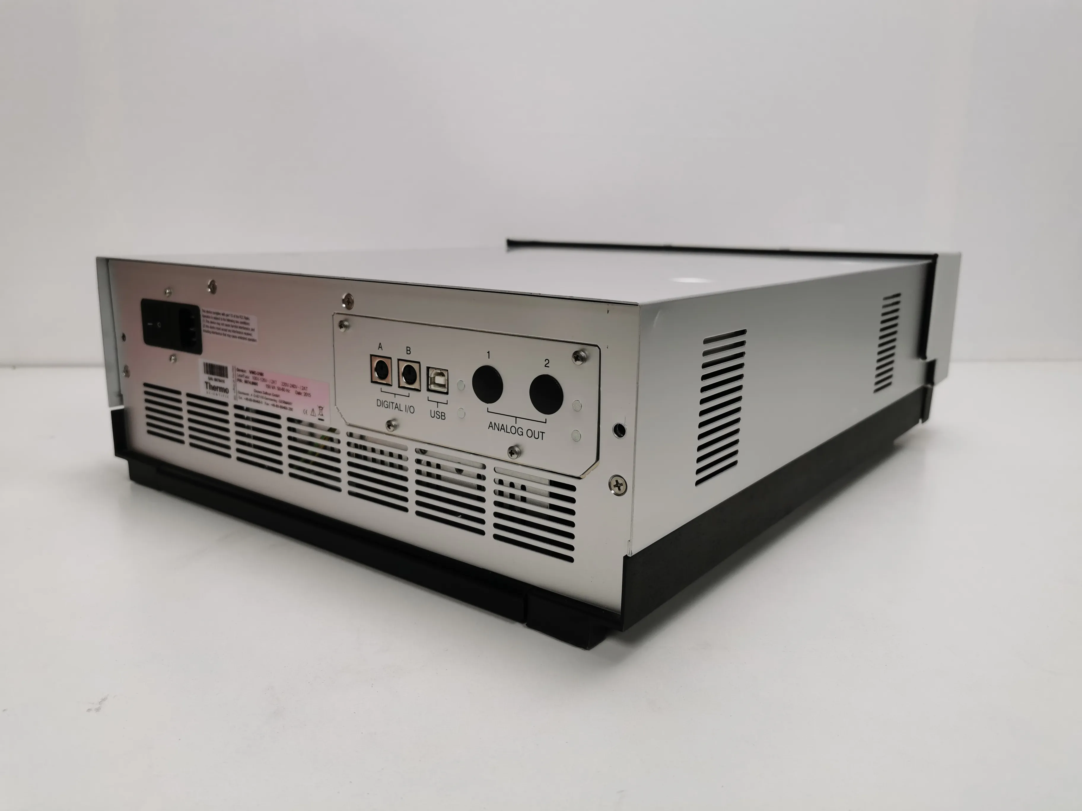 Thermo Scientific Dionex VWD-3100 UltiMate 3000 Variable Wavelength Detector