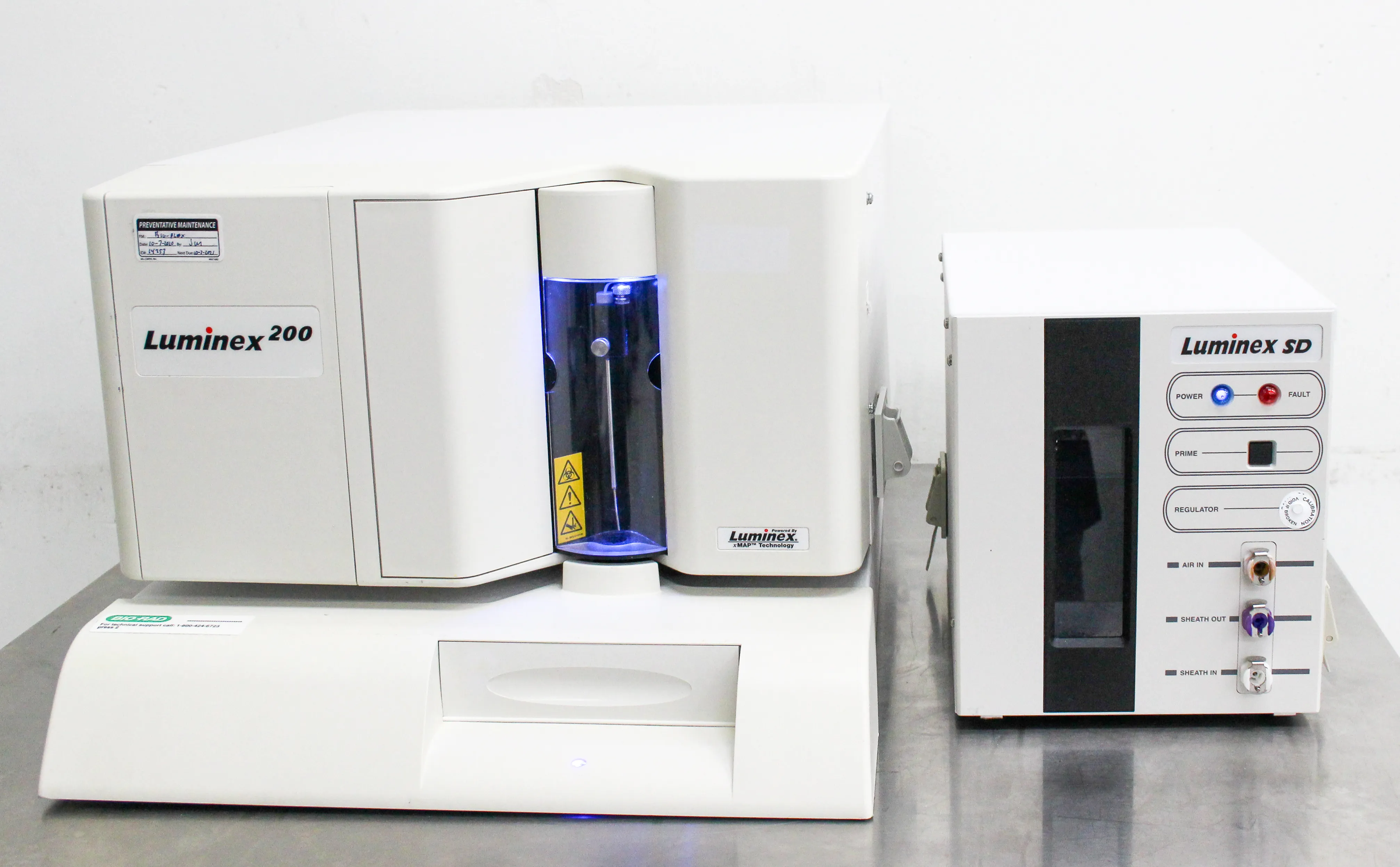 Luminex 200 Instrument Multiplexing Cell Analyzer