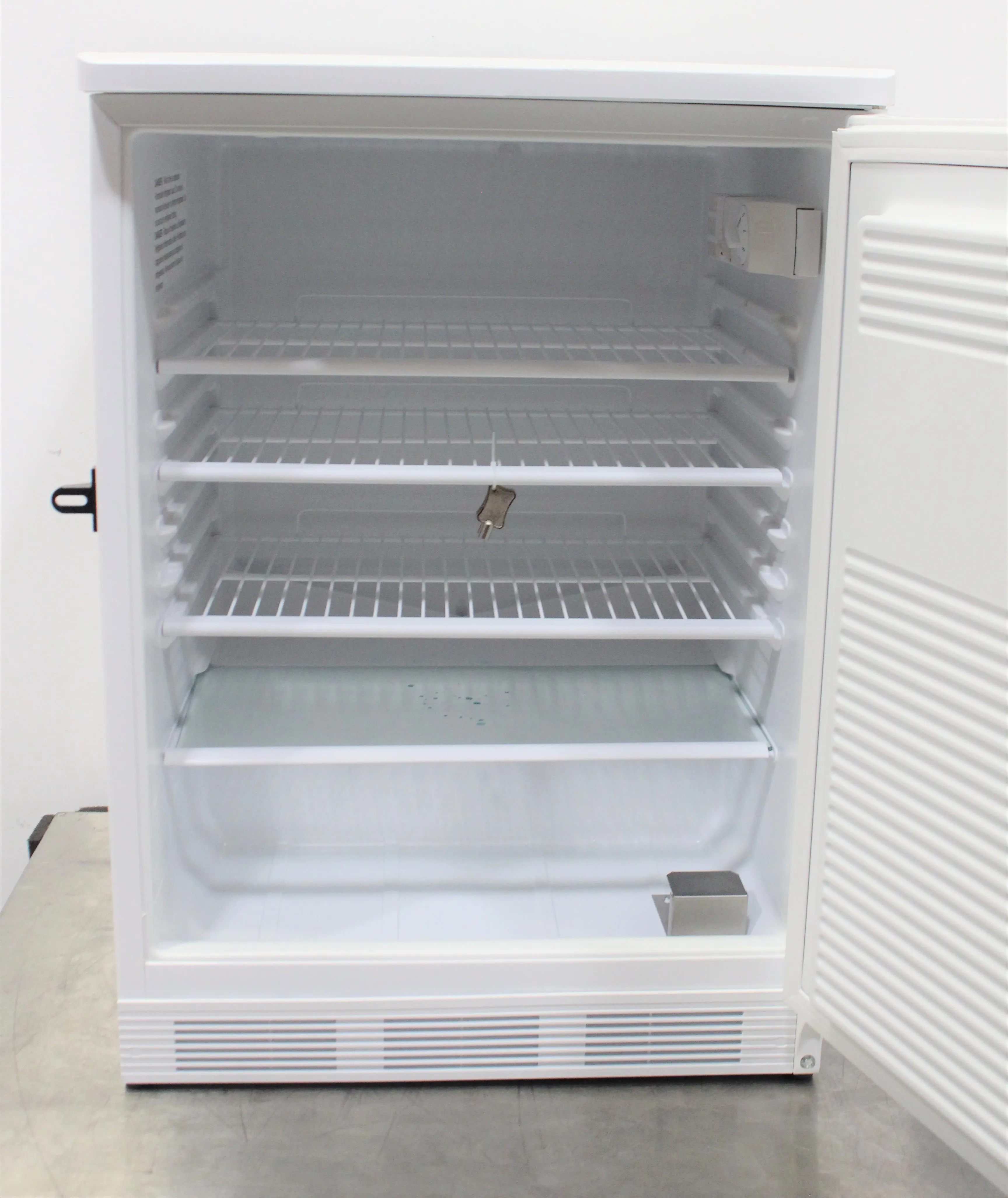 Thermo Scientific TSV Value Undercounter Refrigerator GTTSV05RPSA