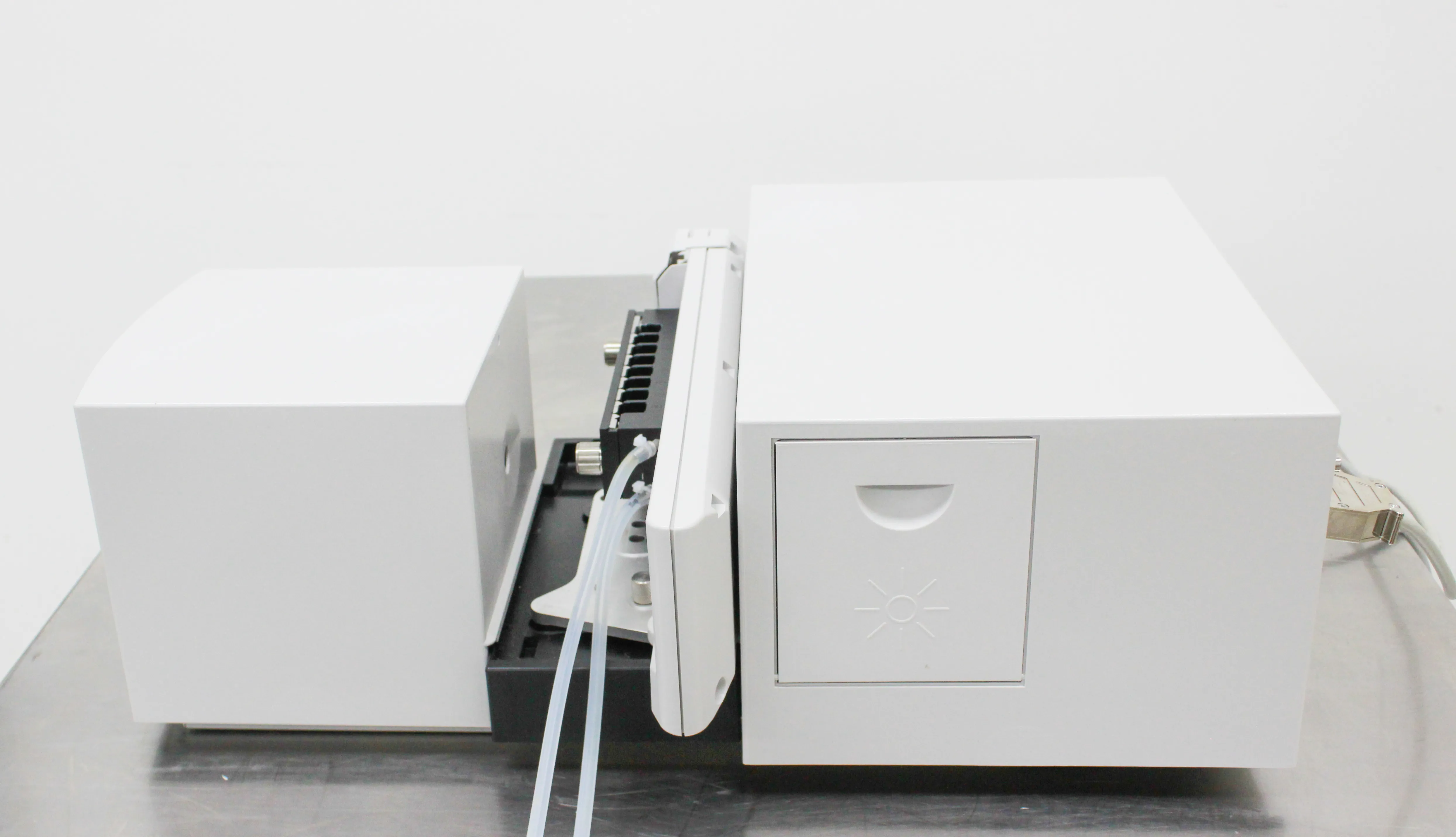 Agilent 8453 Spectrophotometer UV-Visible UV-Vis G1103A 120V/220V 50Hz/60Hz