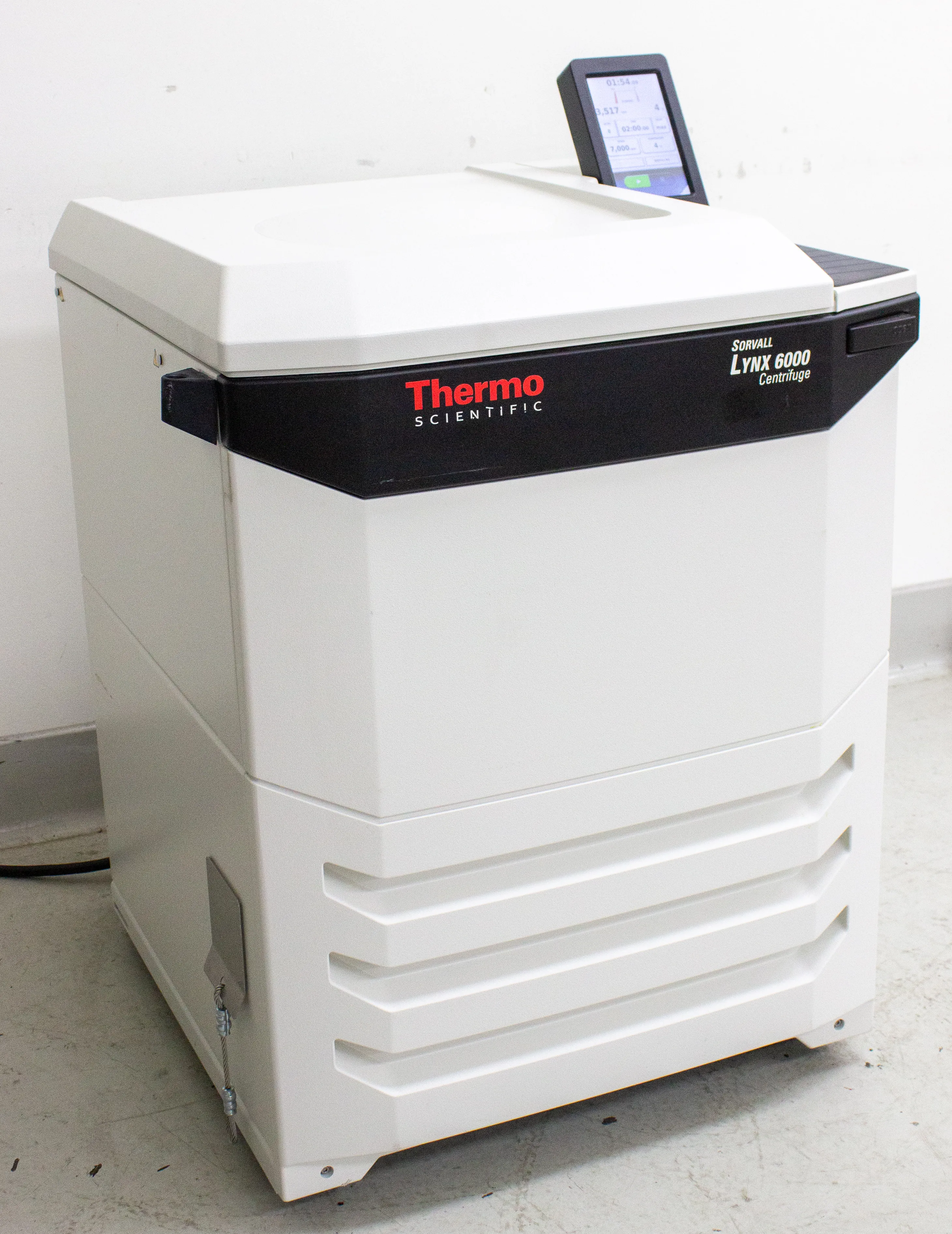 Thermo Fisher Scientific Sorvall Lynx 6000 Centrifuge