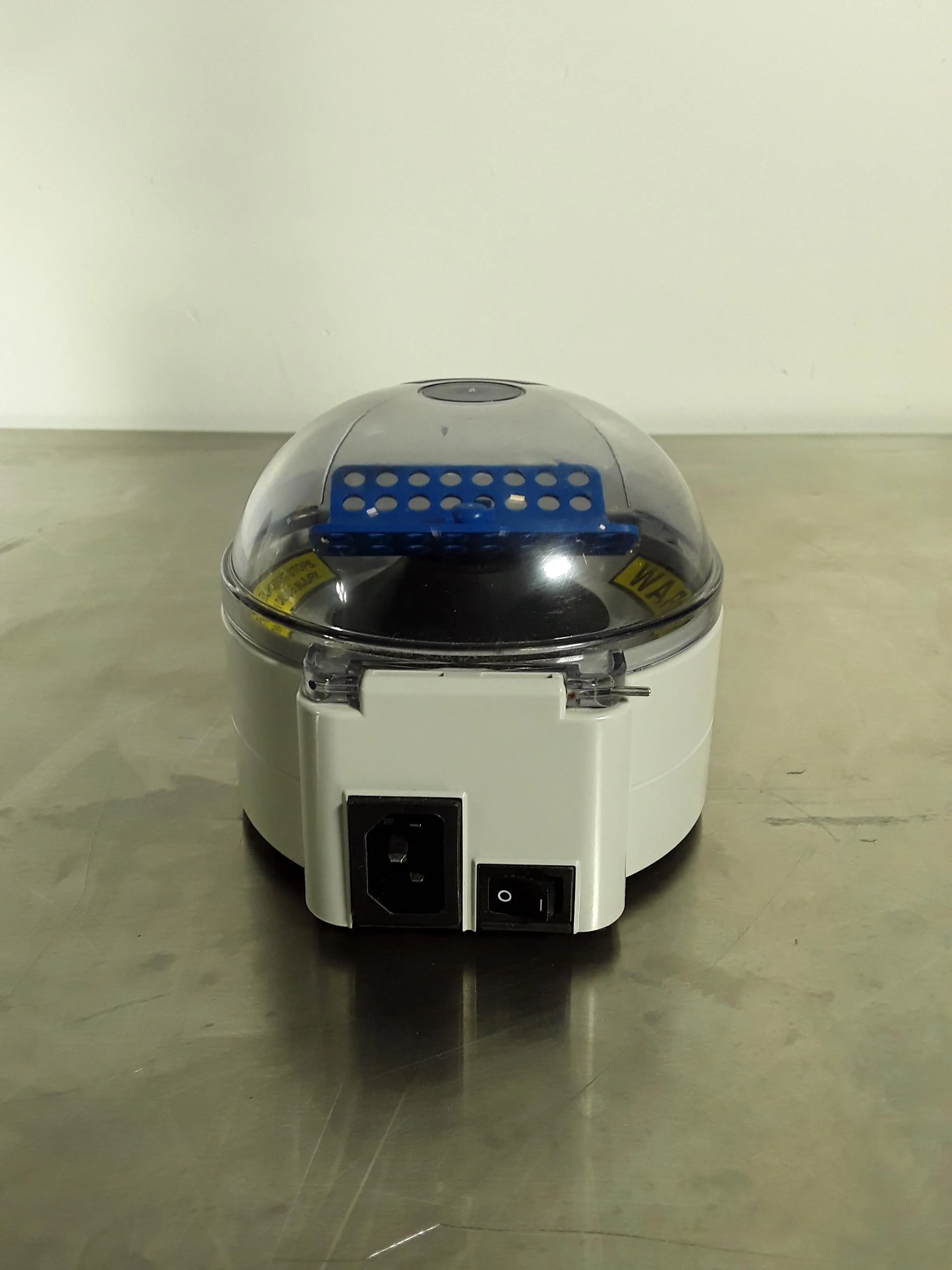 VWR Micro Centrifuge C1413V-115 Used Laboratory Equipment